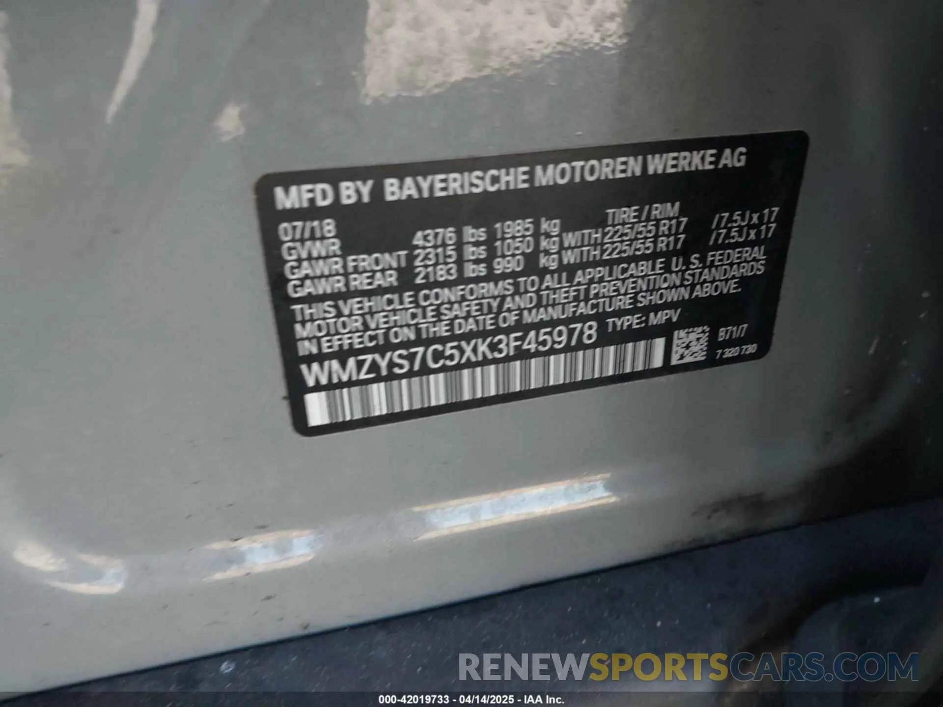 9 Photograph of a damaged car WMZYS7C5XK3F45978 MINI COUNTRYMAN 2019