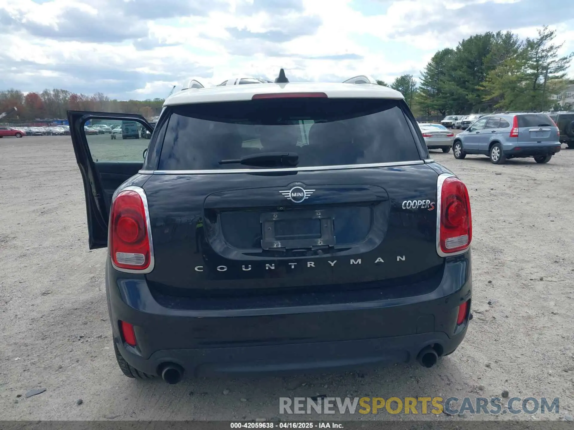 16 Photograph of a damaged car WMZYT3C53K3E97116 MINI COUNTRYMAN 2019