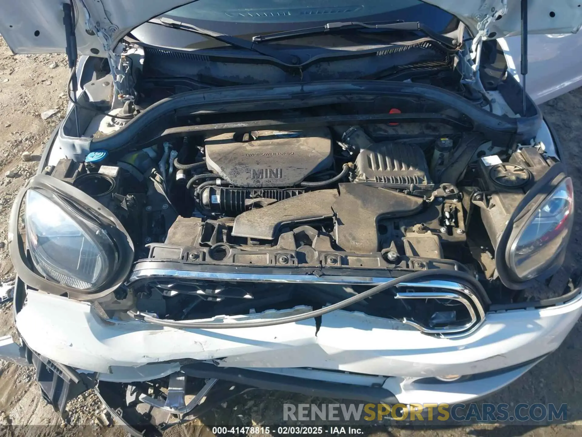 10 Photograph of a damaged car WMZYT3C55K3E96839 MINI COUNTRYMAN 2019