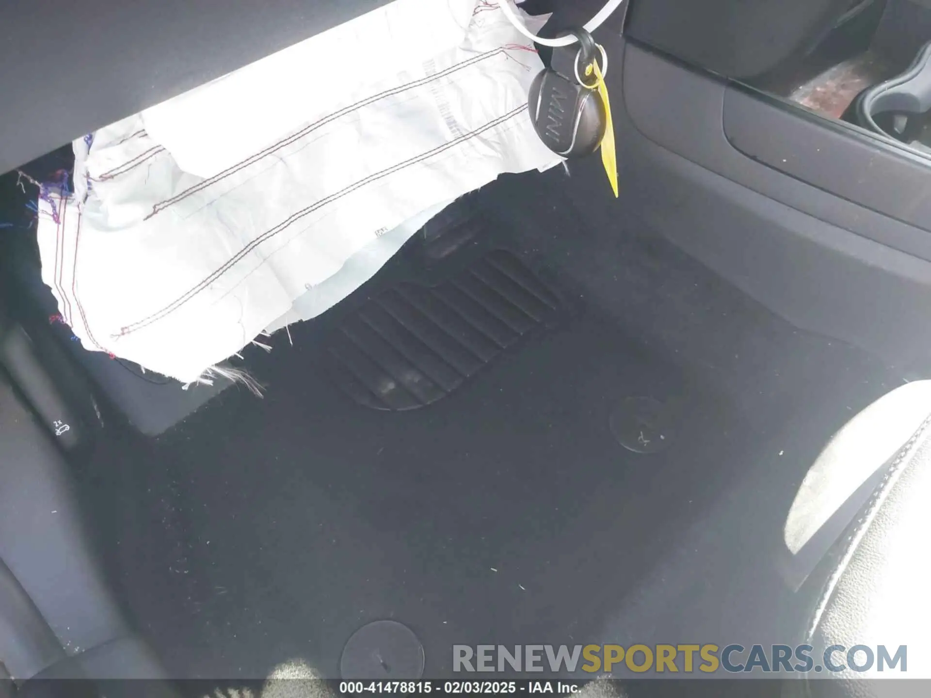 11 Photograph of a damaged car WMZYT3C55K3E96839 MINI COUNTRYMAN 2019