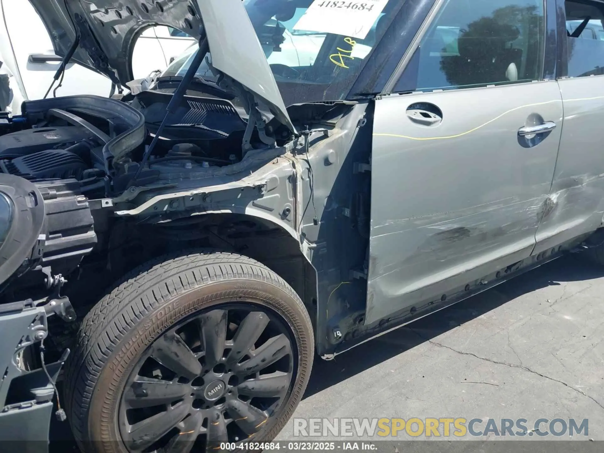 6 Photograph of a damaged car WMZYT3C58K3E98133 MINI COUNTRYMAN 2019