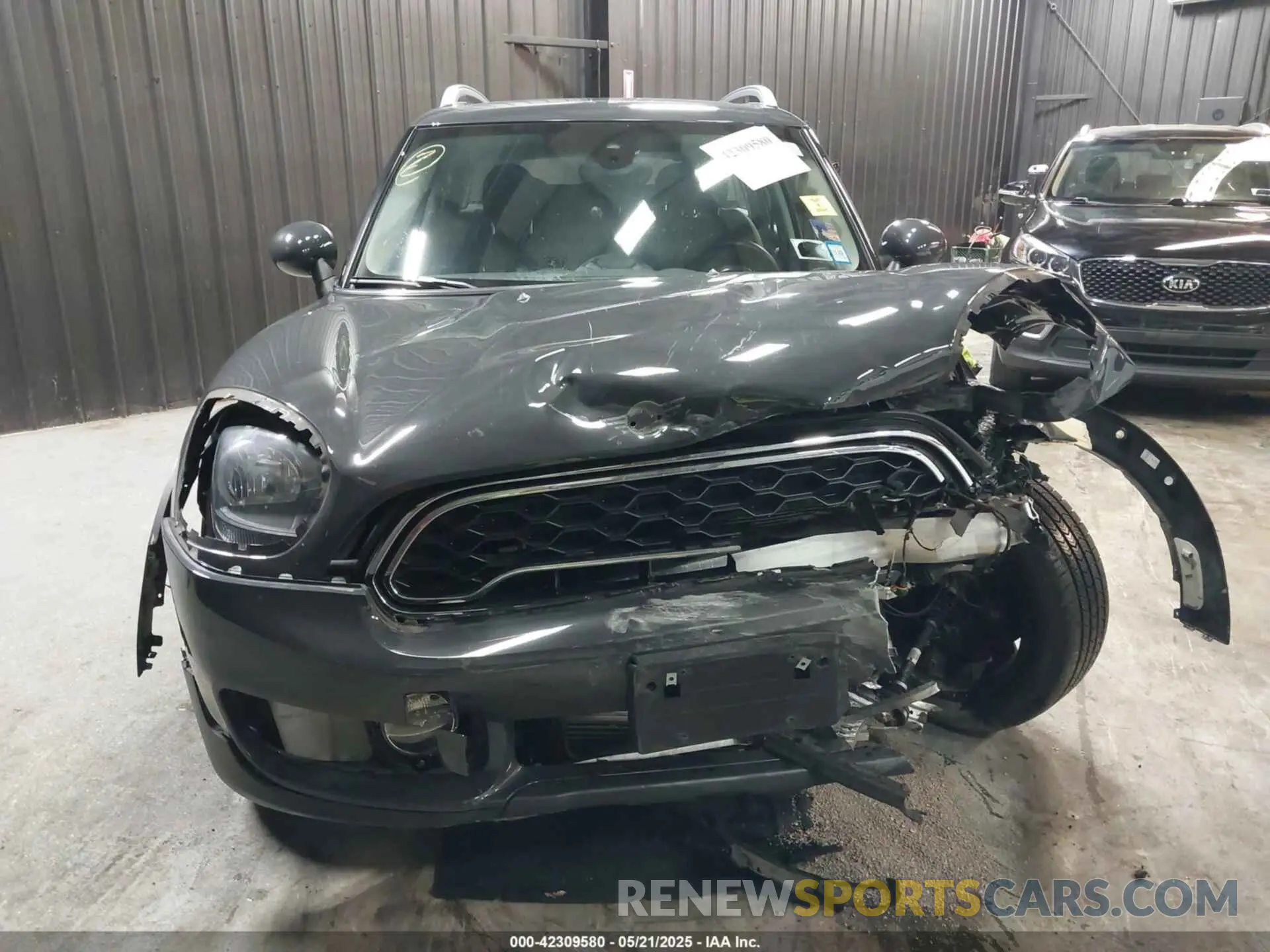 12 Photograph of a damaged car WMZYT5C57K3E64051 MINI COUNTRYMAN 2019
