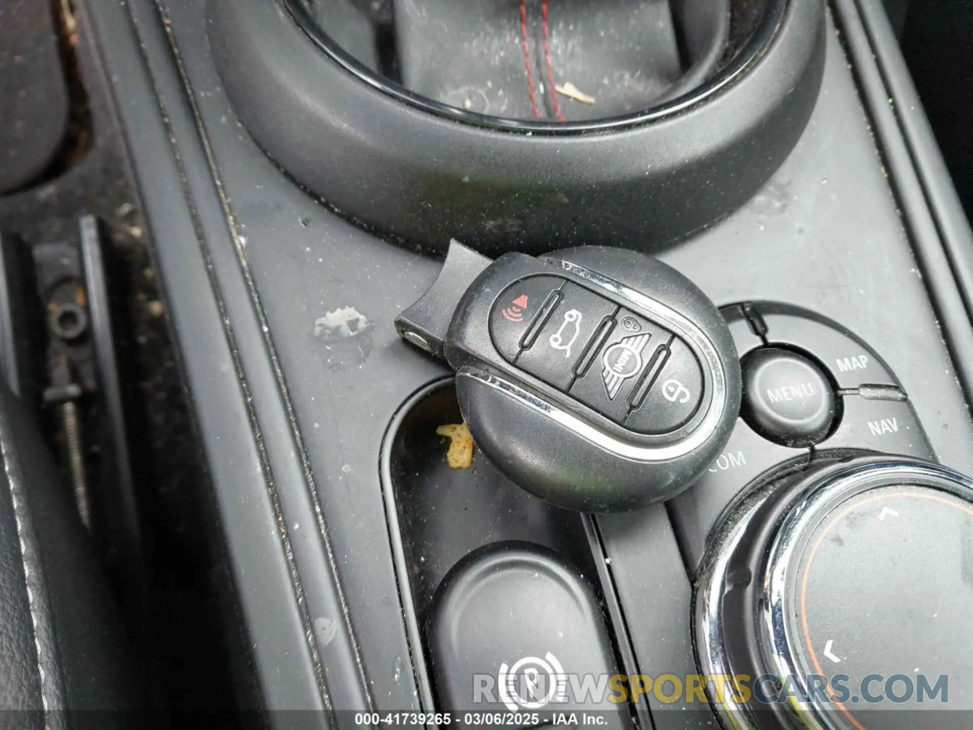 11 Photograph of a damaged car WMZYT5C58K3E64351 MINI COUNTRYMAN 2019