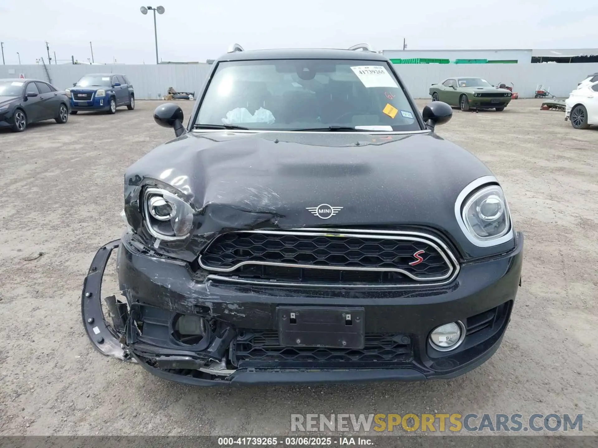 12 Photograph of a damaged car WMZYT5C58K3E64351 MINI COUNTRYMAN 2019