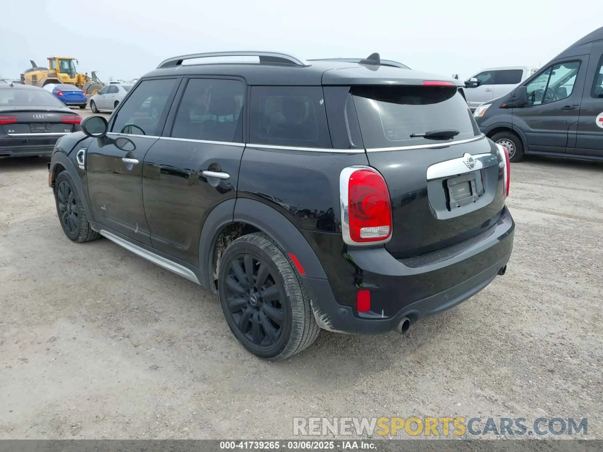 3 Photograph of a damaged car WMZYT5C58K3E64351 MINI COUNTRYMAN 2019