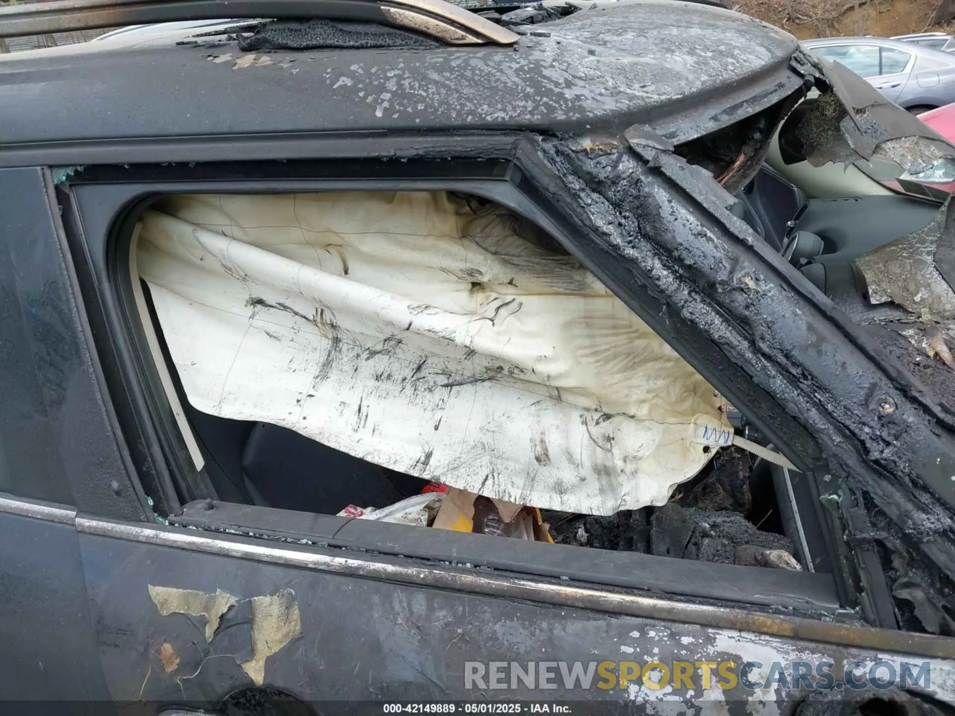 15 Photograph of a damaged car WMZYT5C59K3E64682 MINI COUNTRYMAN 2019