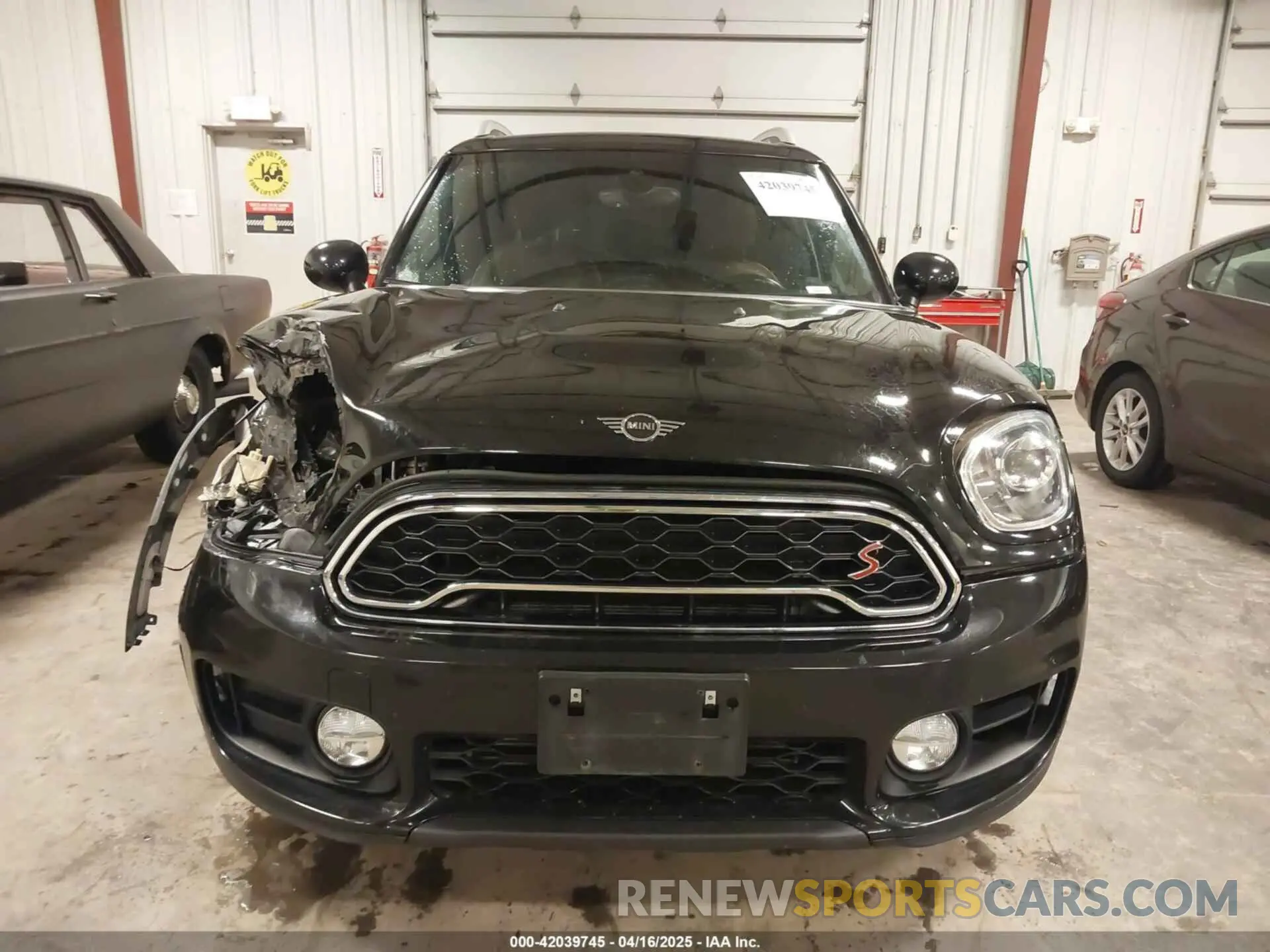 13 Photograph of a damaged car WMZYT5C59K3G91029 MINI COUNTRYMAN 2019