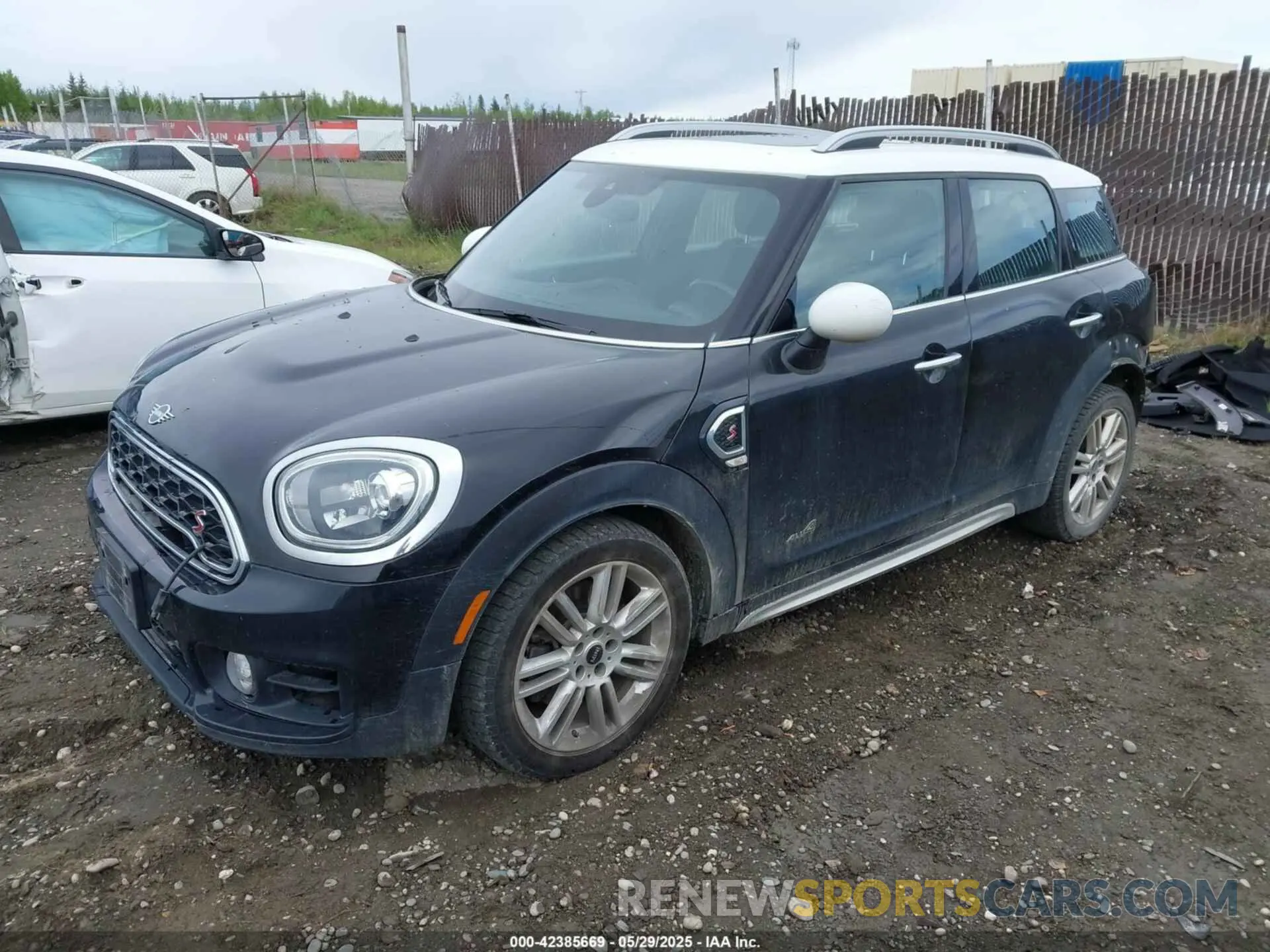 2 Photograph of a damaged car WMZYT5C5XK3E69664 MINI COUNTRYMAN 2019