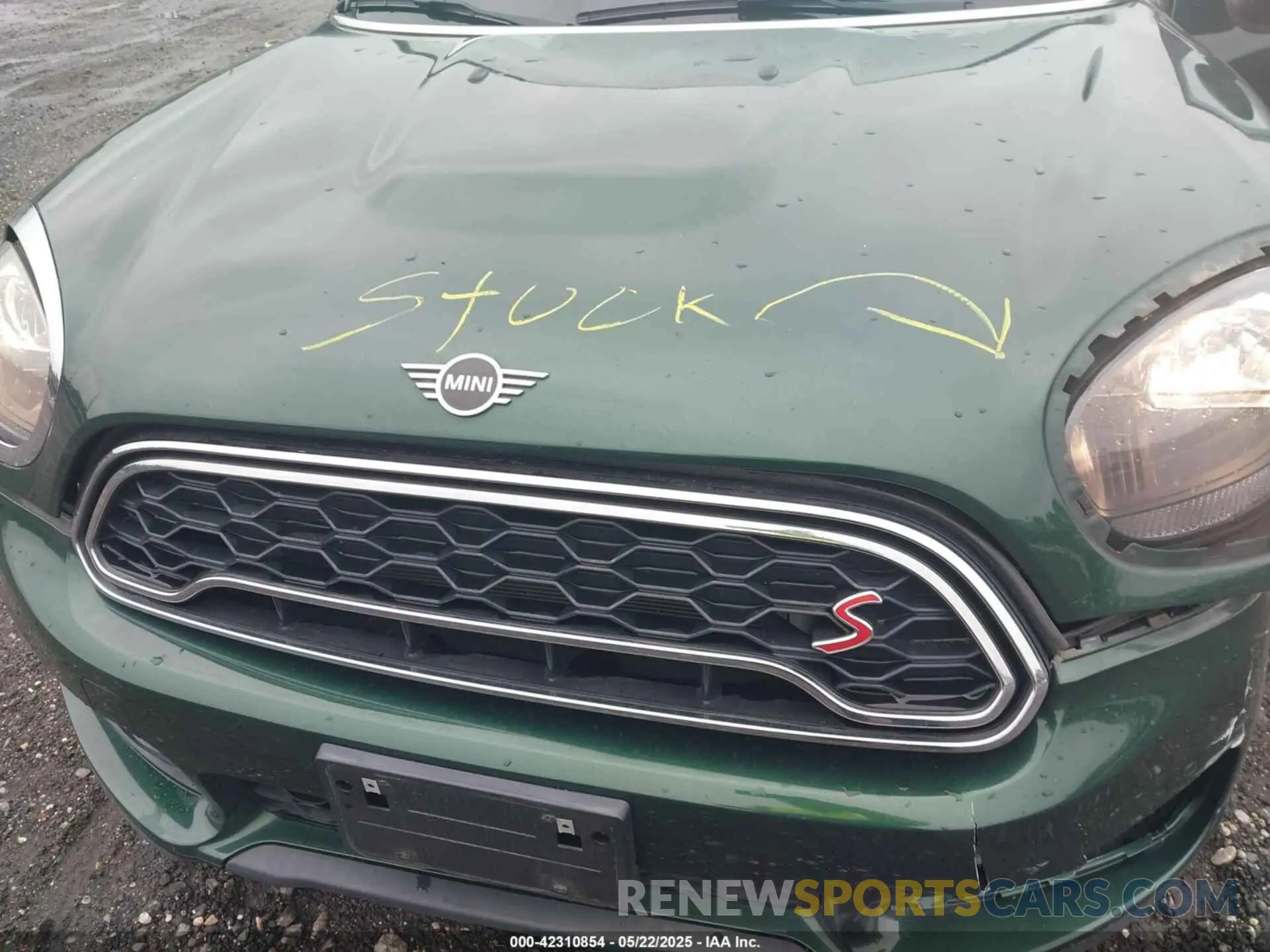 10 Photograph of a damaged car WMZYT5C5XK3G94330 MINI COUNTRYMAN 2019