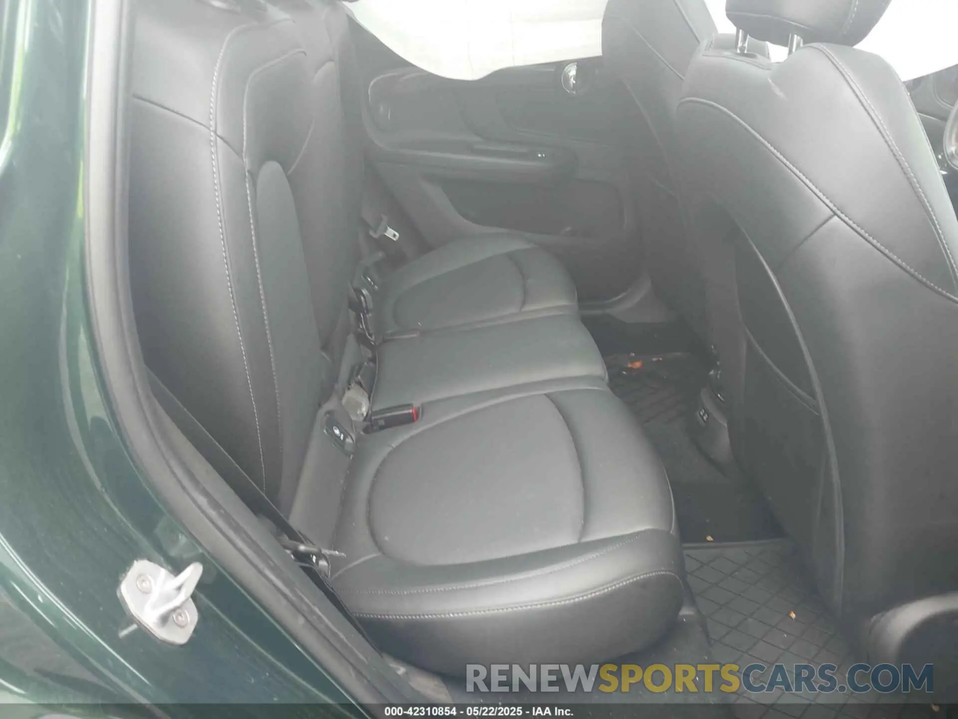 8 Photograph of a damaged car WMZYT5C5XK3G94330 MINI COUNTRYMAN 2019