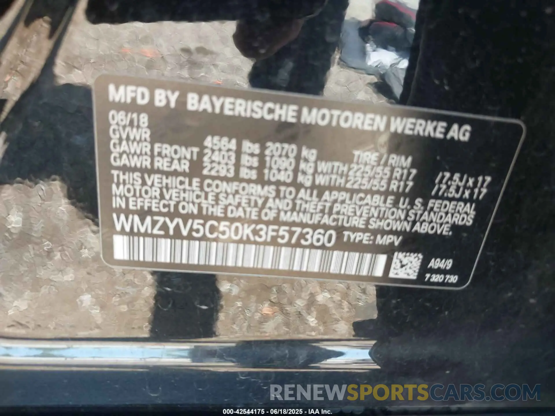 9 Photograph of a damaged car WMZYV5C50K3F57360 MINI COUNTRYMAN 2019