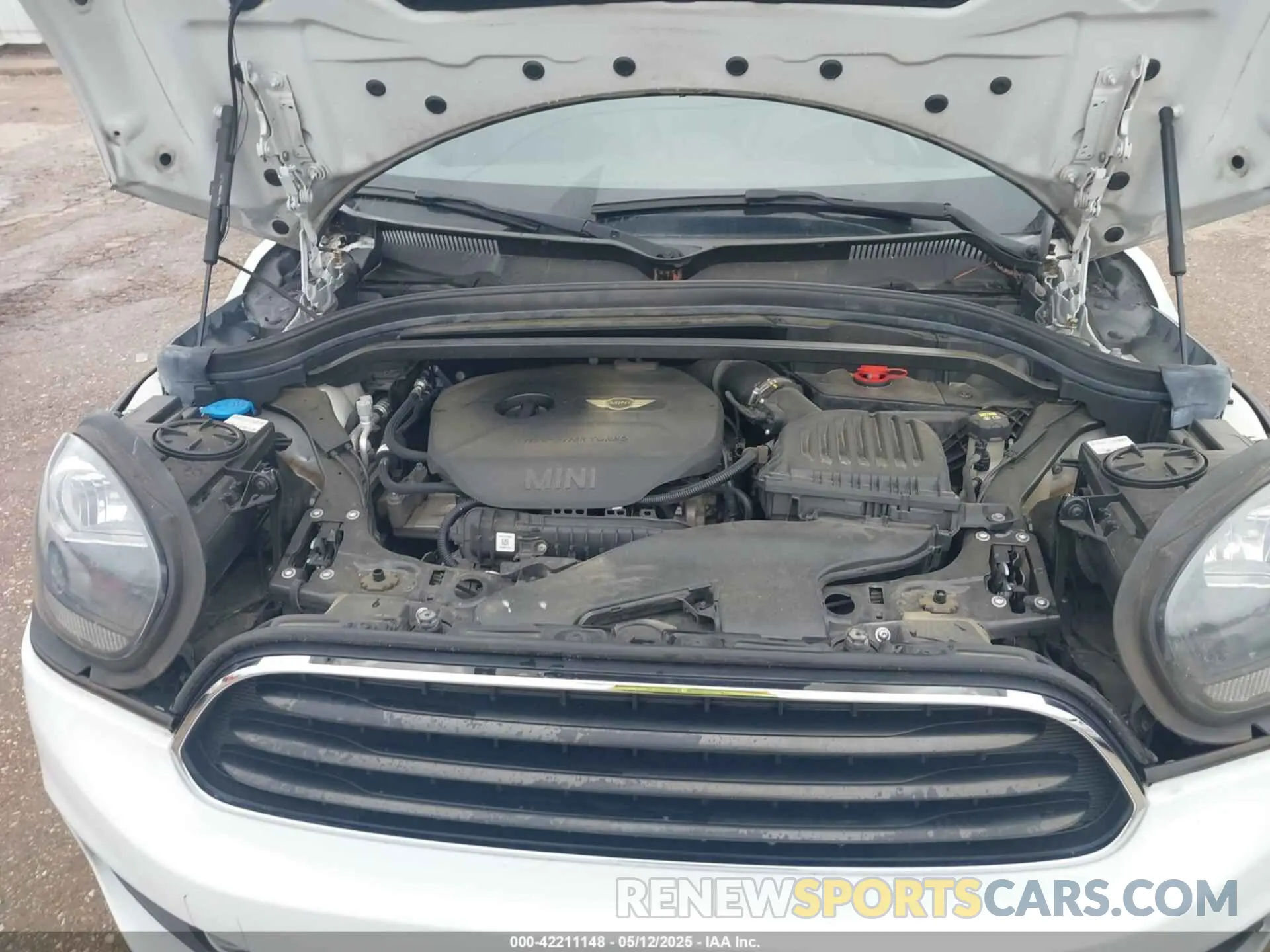 10 Photograph of a damaged car WMZYV5C54K3F57541 MINI COUNTRYMAN 2019