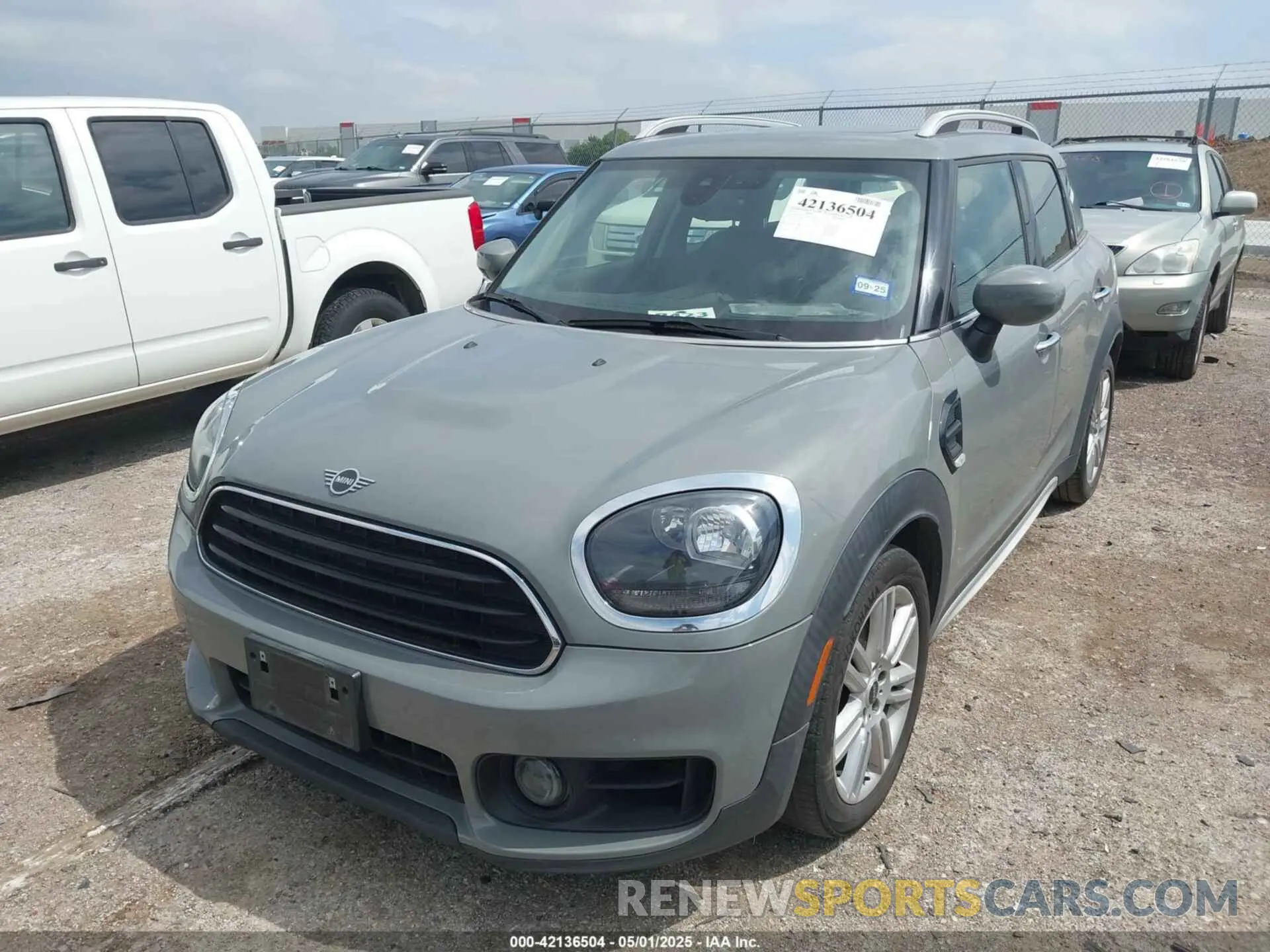 2 Photograph of a damaged car WMZYW3C06L3L02295 MINI COUNTRYMAN 2020