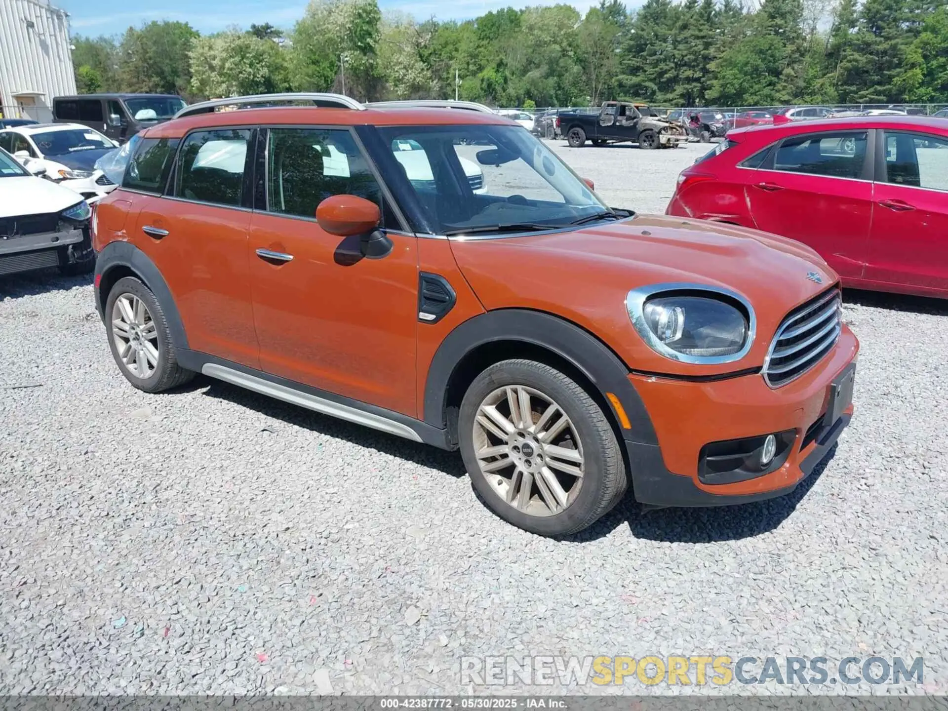 1 Photograph of a damaged car WMZYW3C08L3L09913 MINI COUNTRYMAN 2020