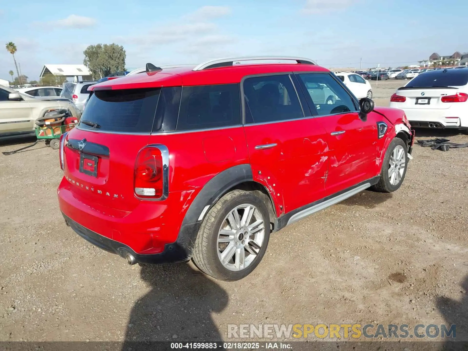 4 Photograph of a damaged car WMZYW7C09L3L84725 MINI COUNTRYMAN 2020
