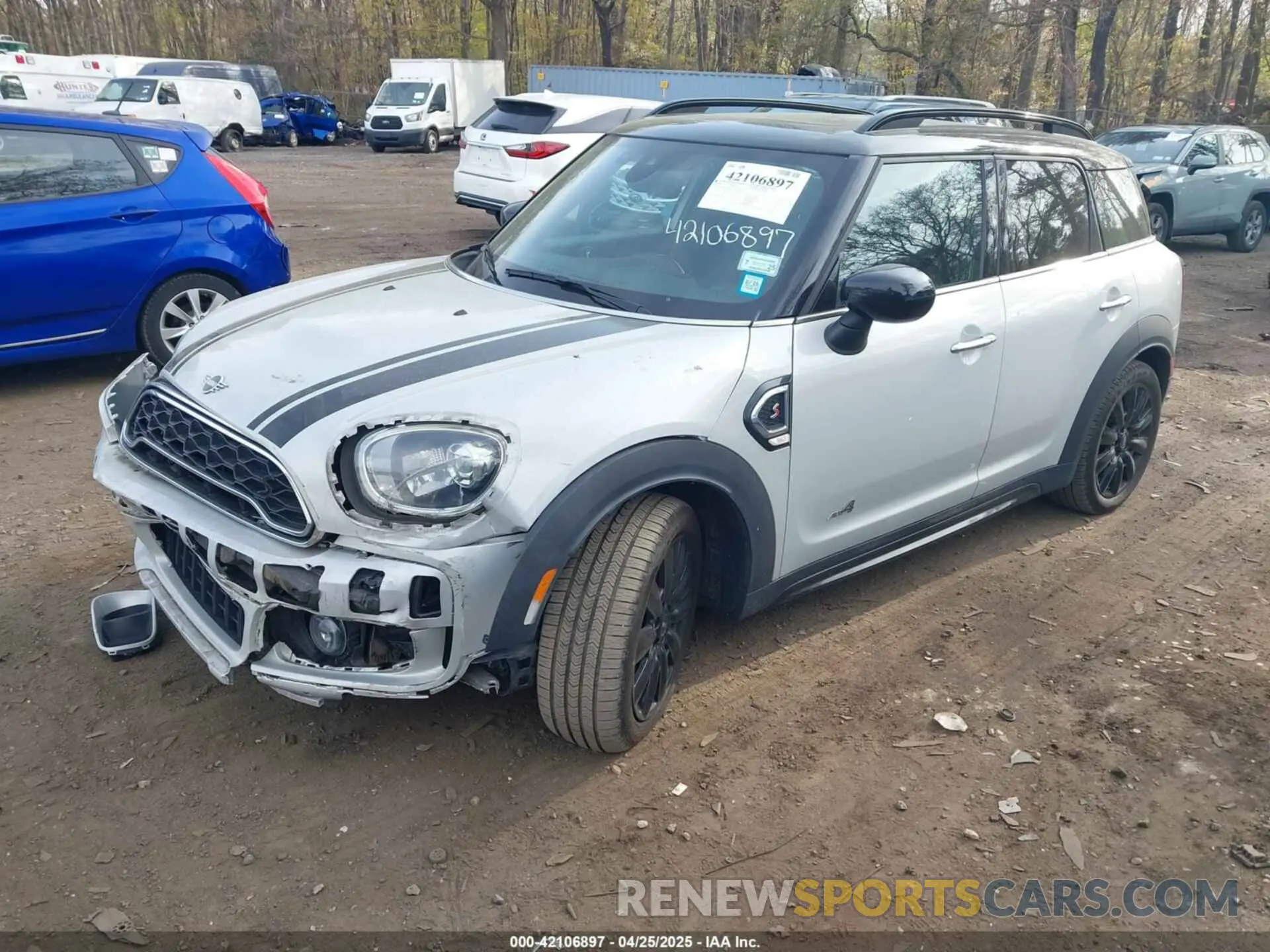 2 Photograph of a damaged car WMZYX1C00L3L55740 MINI COUNTRYMAN 2020