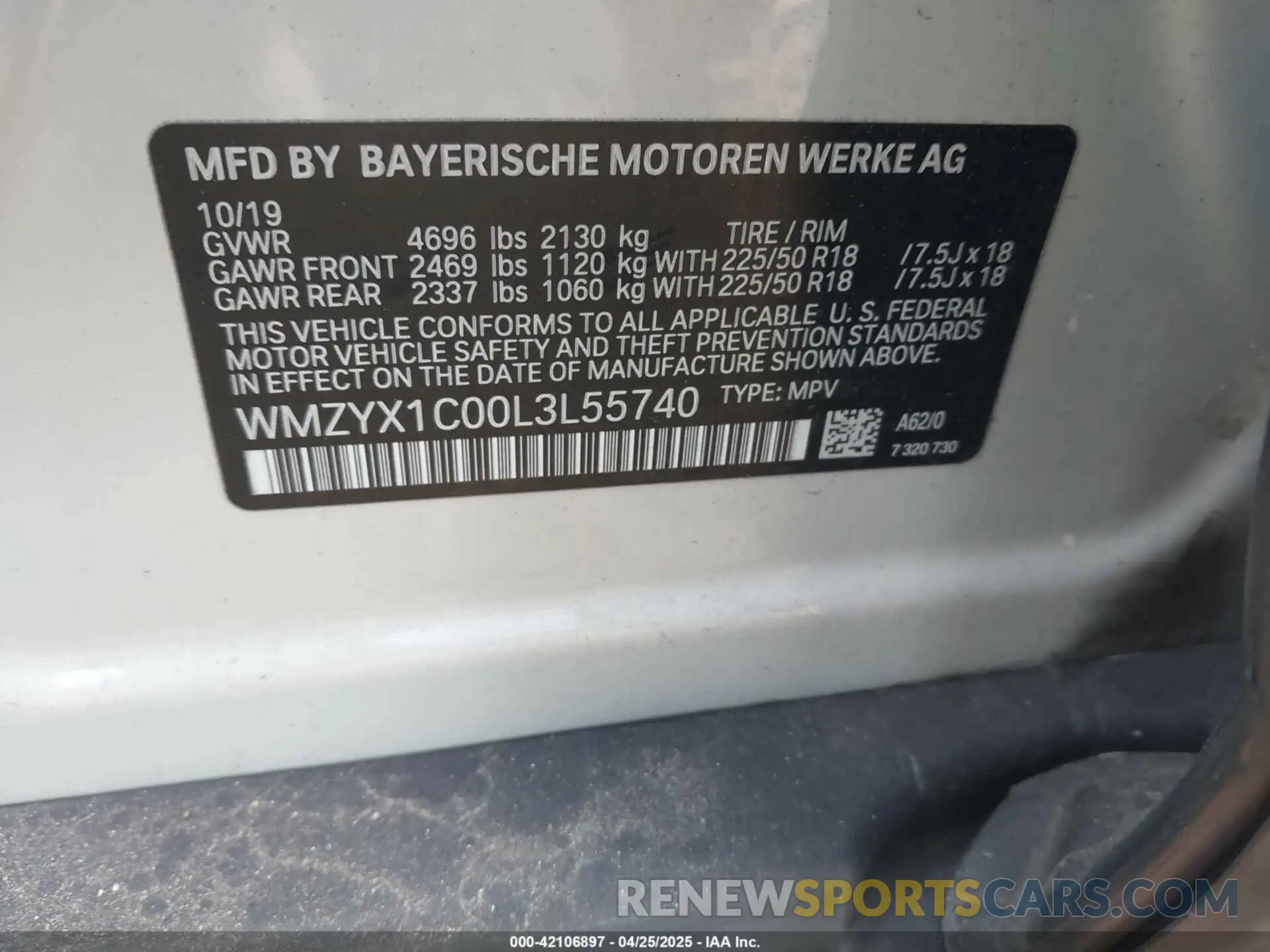 9 Photograph of a damaged car WMZYX1C00L3L55740 MINI COUNTRYMAN 2020