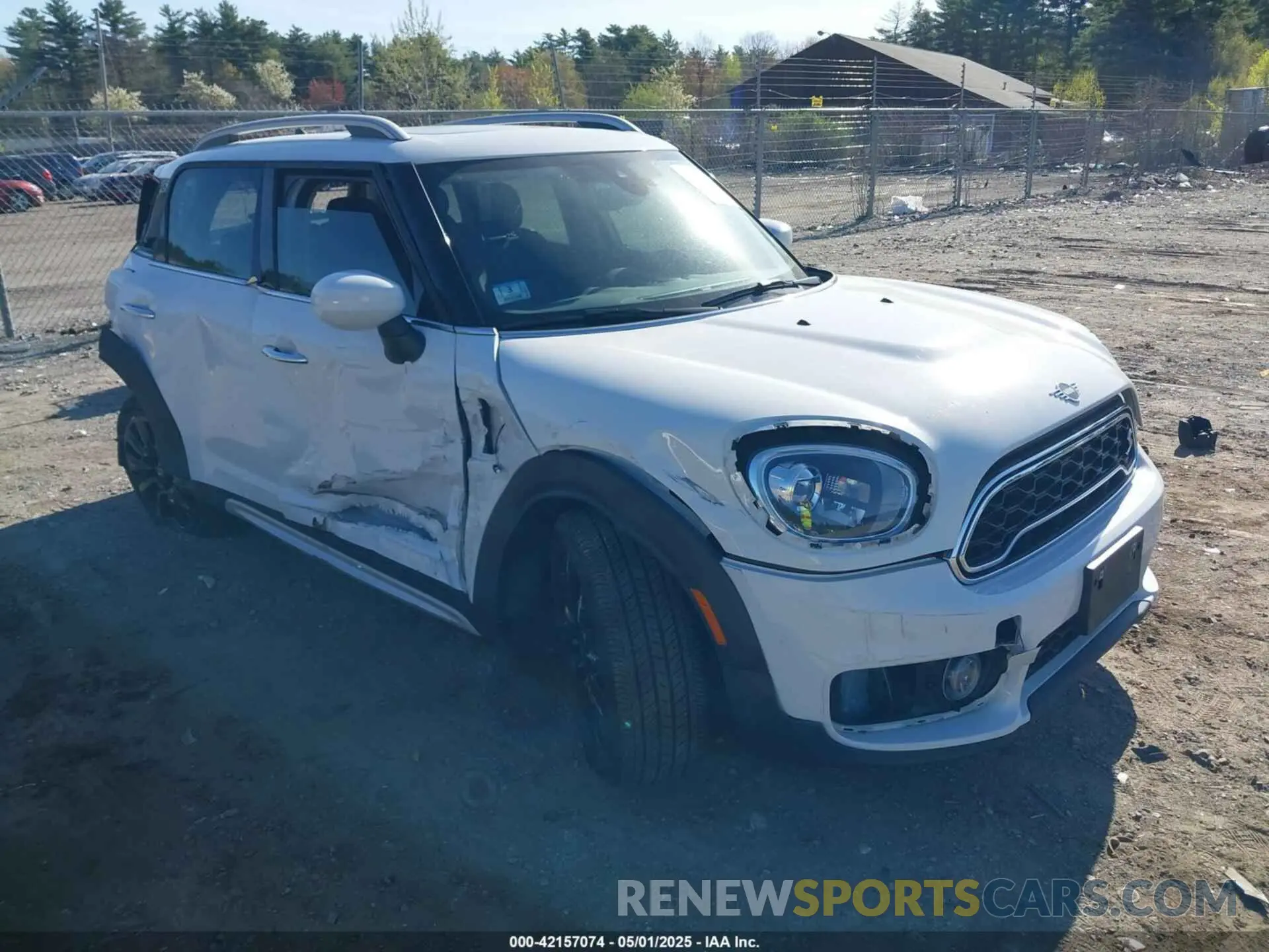 1 Photograph of a damaged car WMZYX1C01L3L66231 MINI COUNTRYMAN 2020