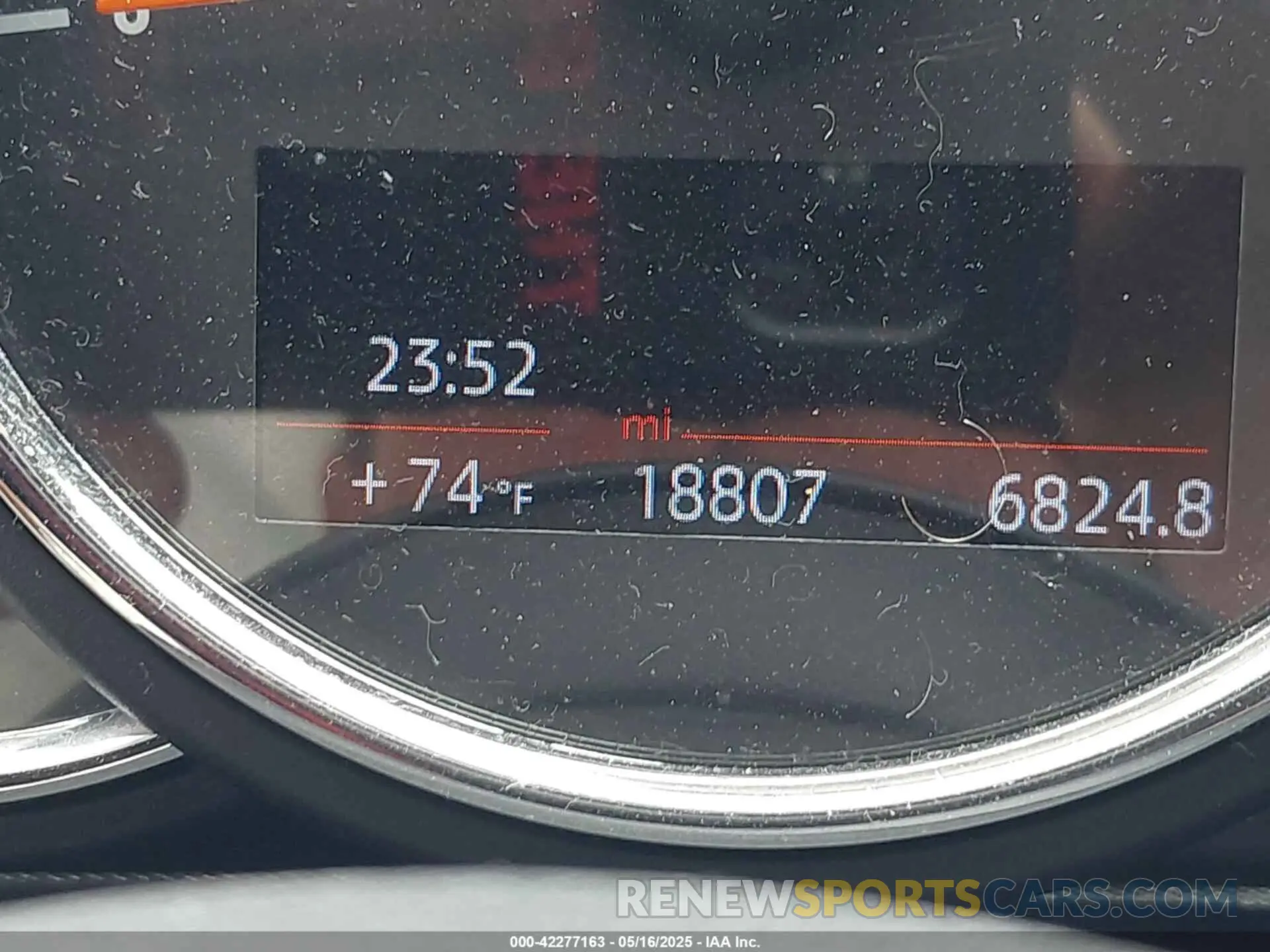 15 Photograph of a damaged car WMZYX1C06L3L47965 MINI COUNTRYMAN 2020