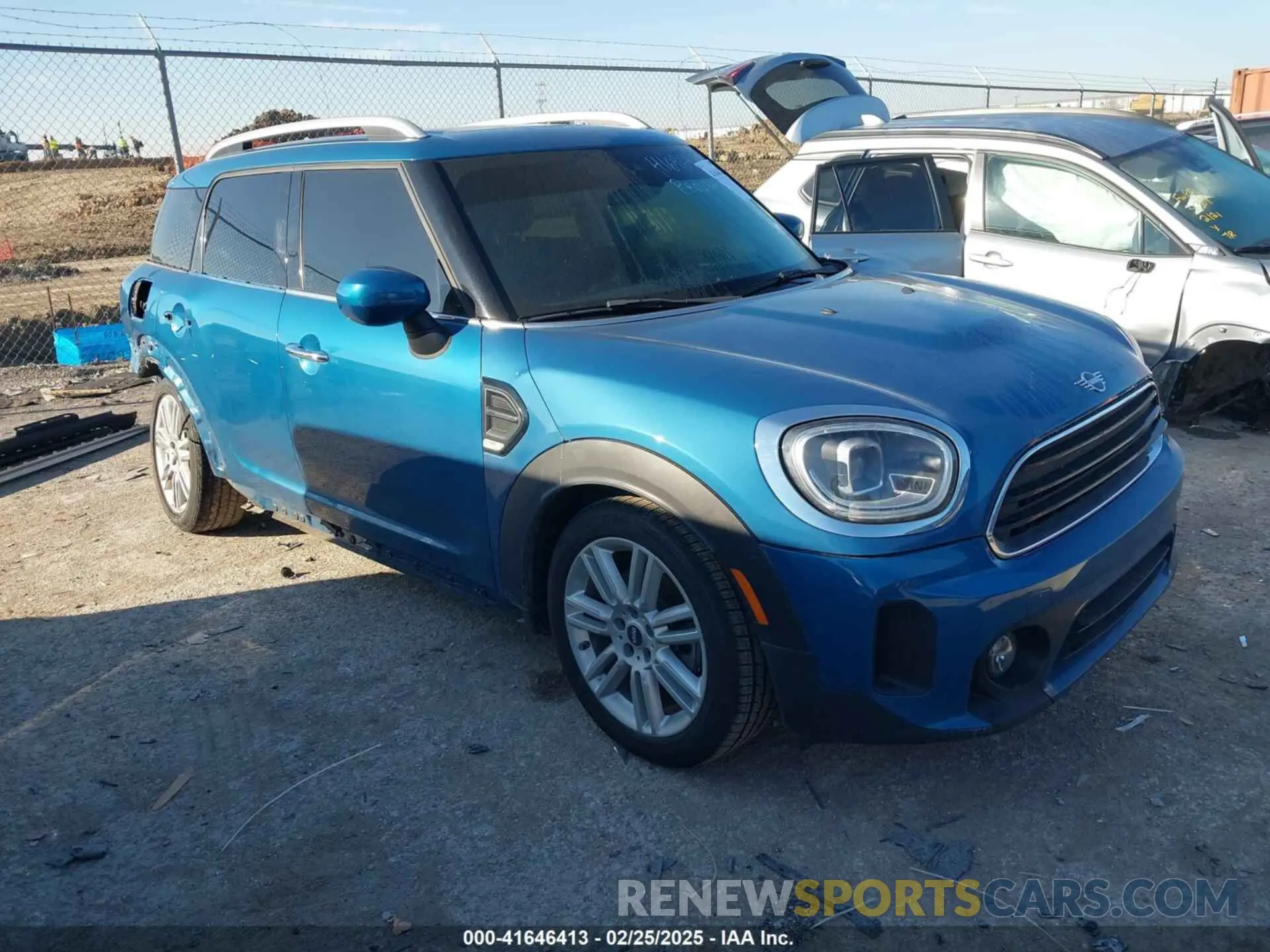 1 Photograph of a damaged car WMZ23BR01N3N71629 MINI COUNTRYMAN 2022