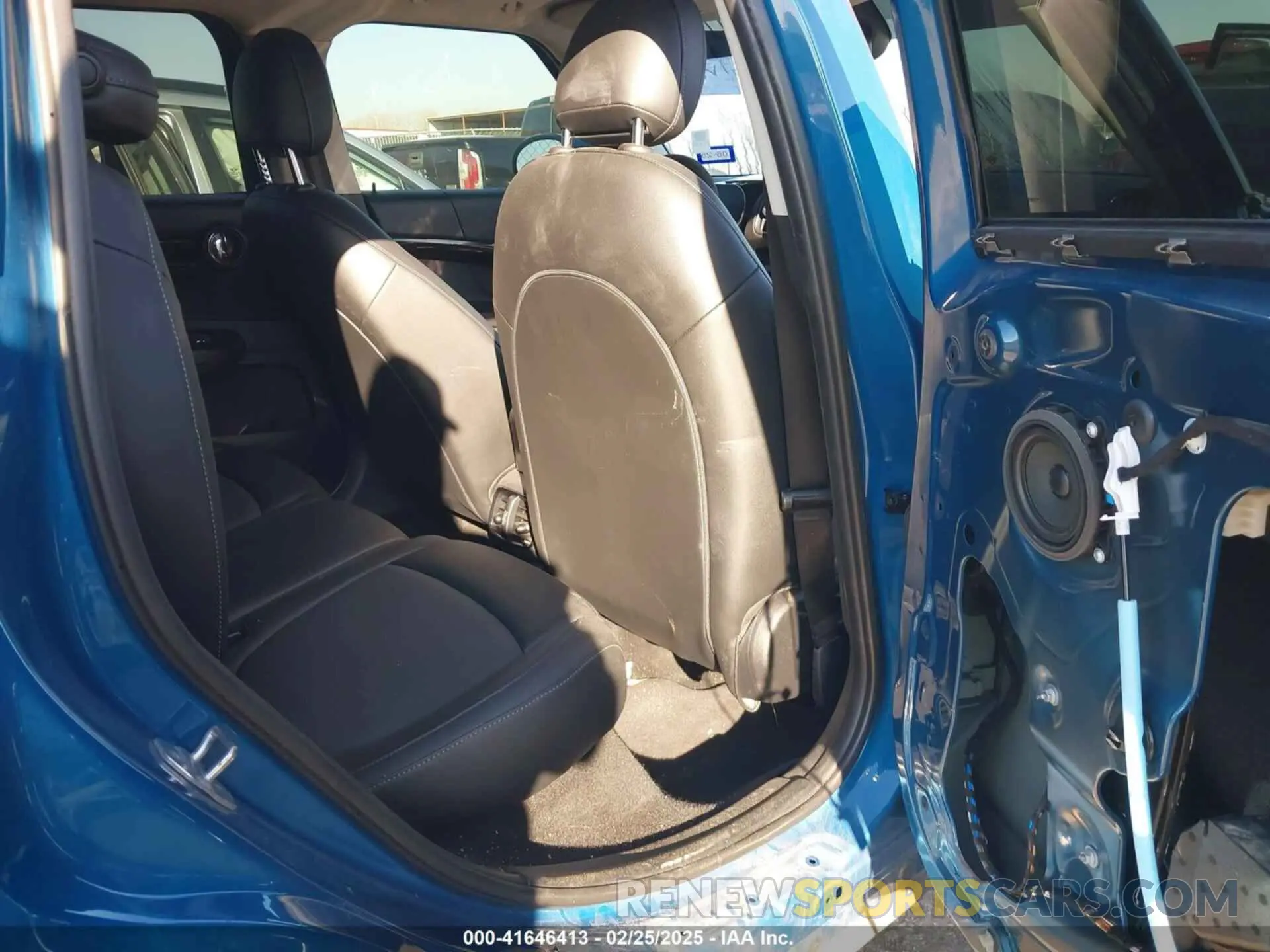 8 Photograph of a damaged car WMZ23BR01N3N71629 MINI COUNTRYMAN 2022