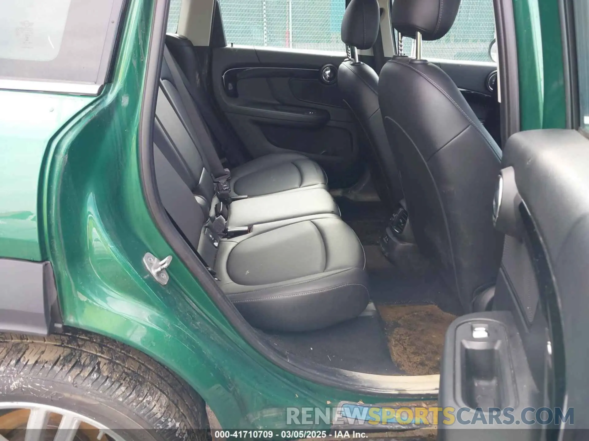 8 Photograph of a damaged car WMZ23BR04N3N60804 MINI COUNTRYMAN 2022