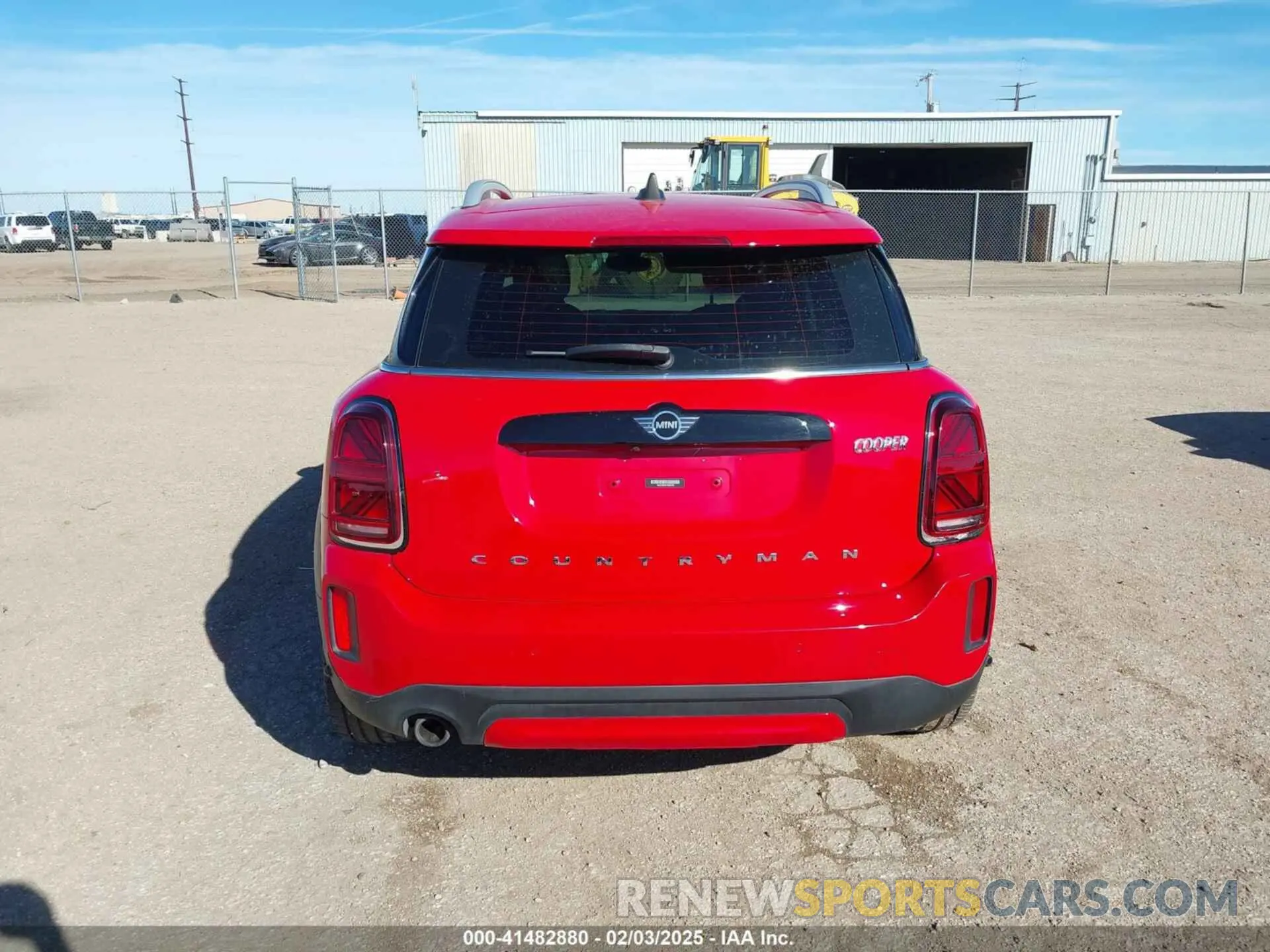 16 Photograph of a damaged car WMZ23BR07N3N61252 MINI COUNTRYMAN 2022