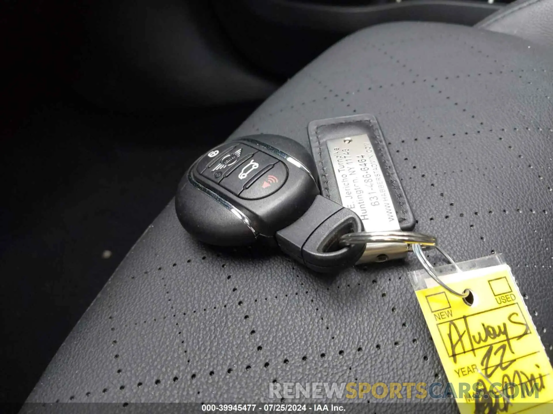 11 Photograph of a damaged car WMZ33BS0XN3N40393 MINI COUNTRYMAN 2022