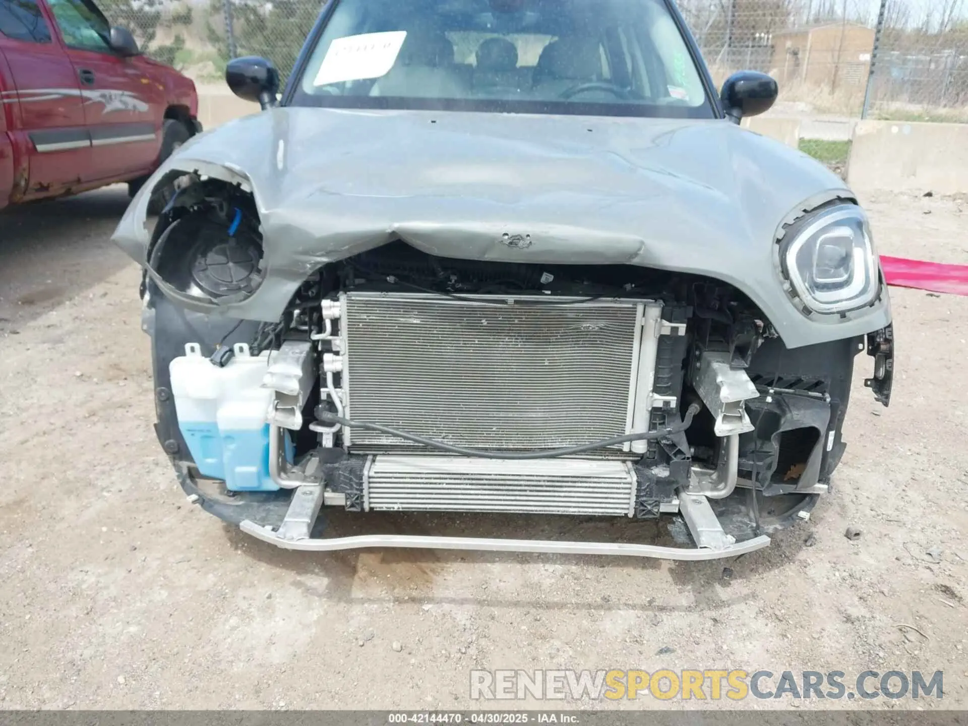 6 Photograph of a damaged car WMZ83BR03N3N56348 MINI COUNTRYMAN 2022