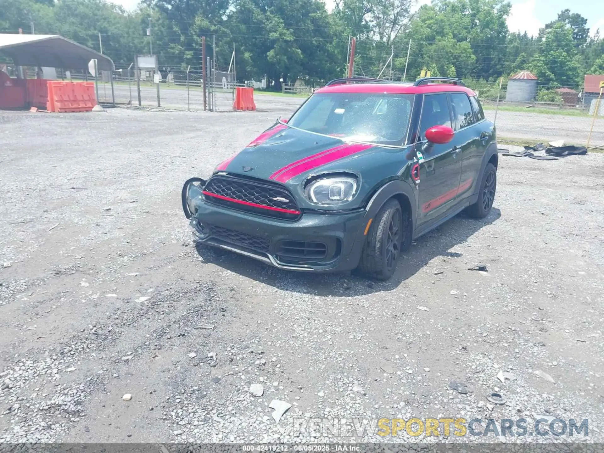 2 Photograph of a damaged car WMZ33BS09P3R00627 MINI COUNTRYMAN 2023