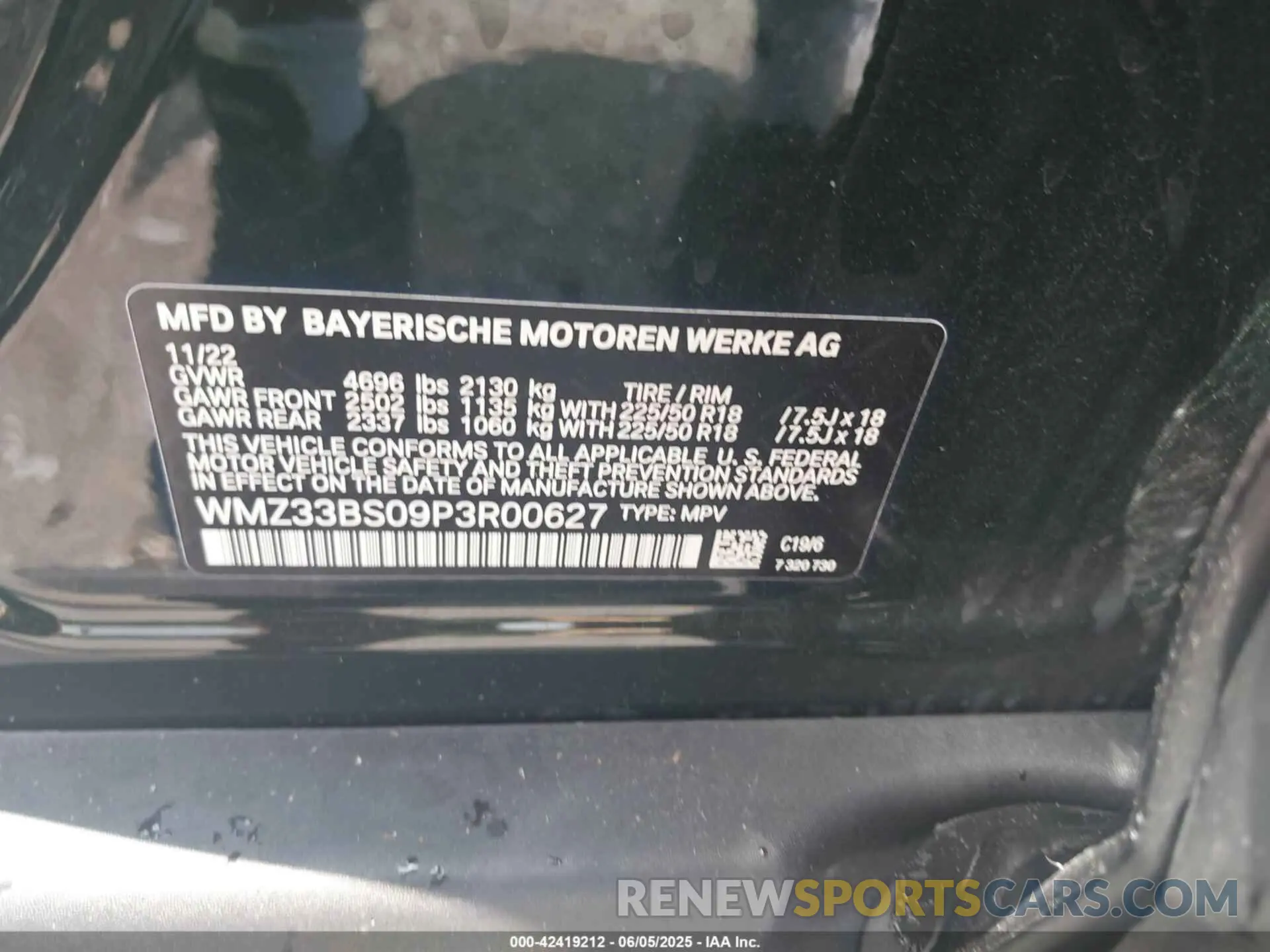 9 Photograph of a damaged car WMZ33BS09P3R00627 MINI COUNTRYMAN 2023