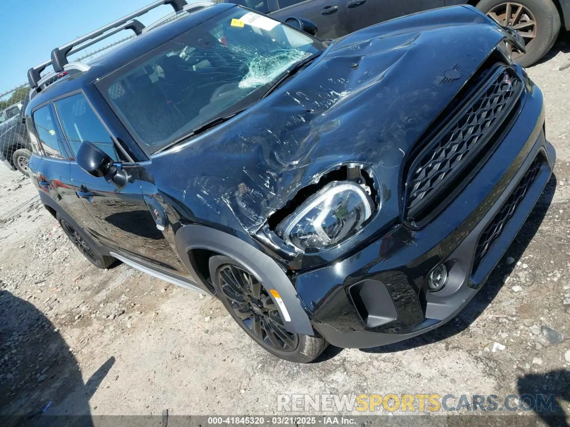 1 Photograph of a damaged car WMZ53BR08R3S33762 MINI COUNTRYMAN 2024