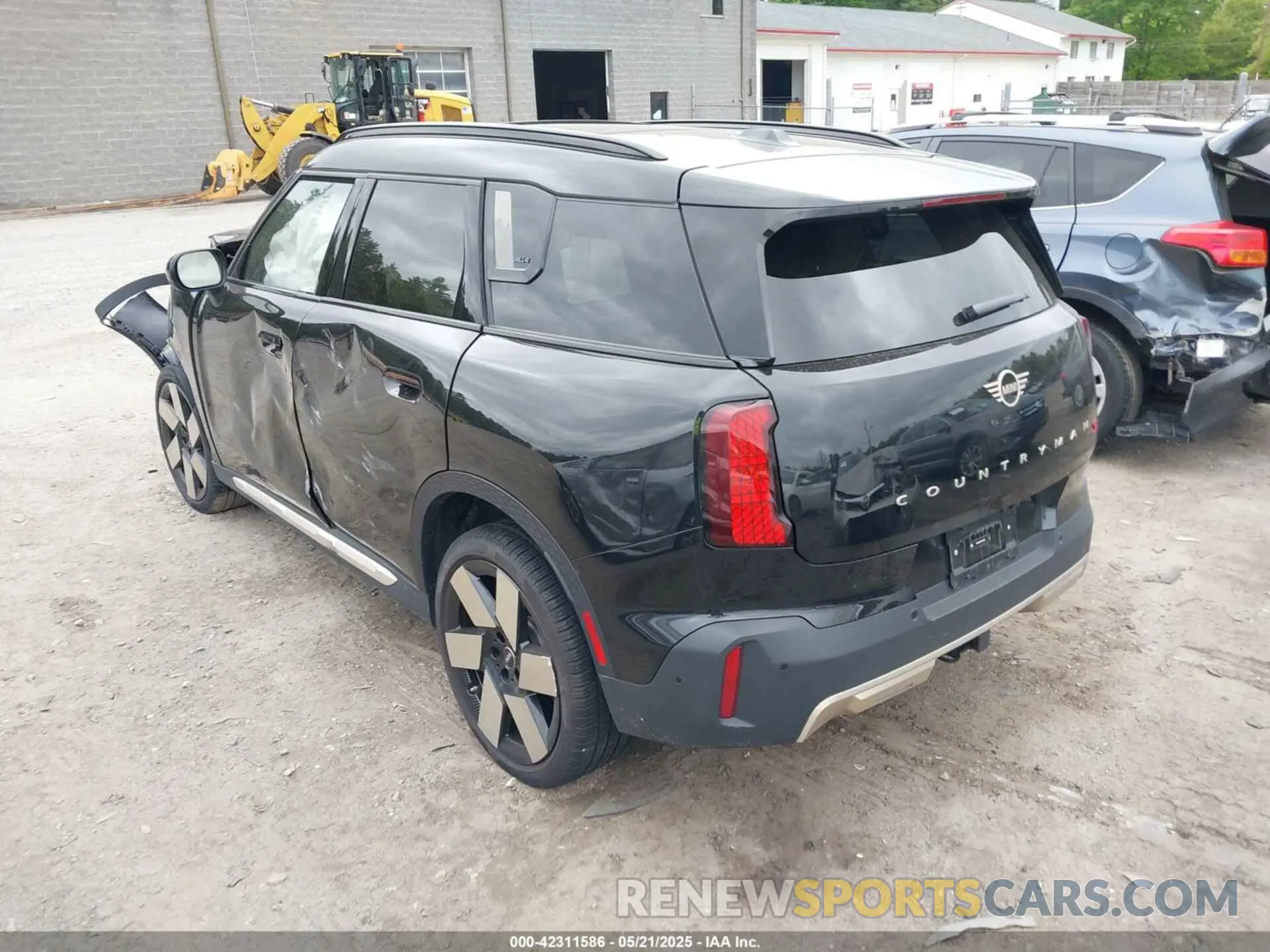 3 Photograph of a damaged car WMZ23GA04S7P30480 MINI COUNTRYMAN 2025