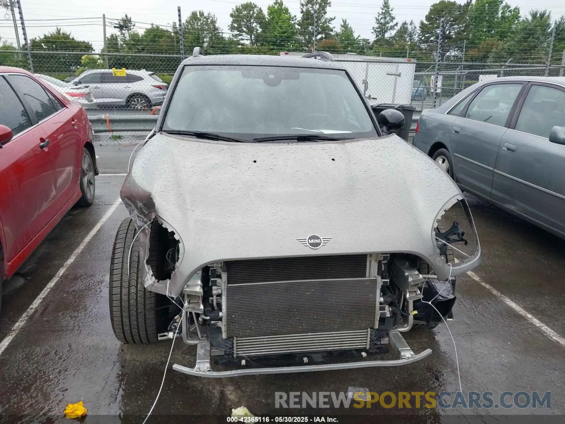 13 Photograph of a damaged car WMZYU7C58K3F93747 MINI E COUNTRYMAN 2019