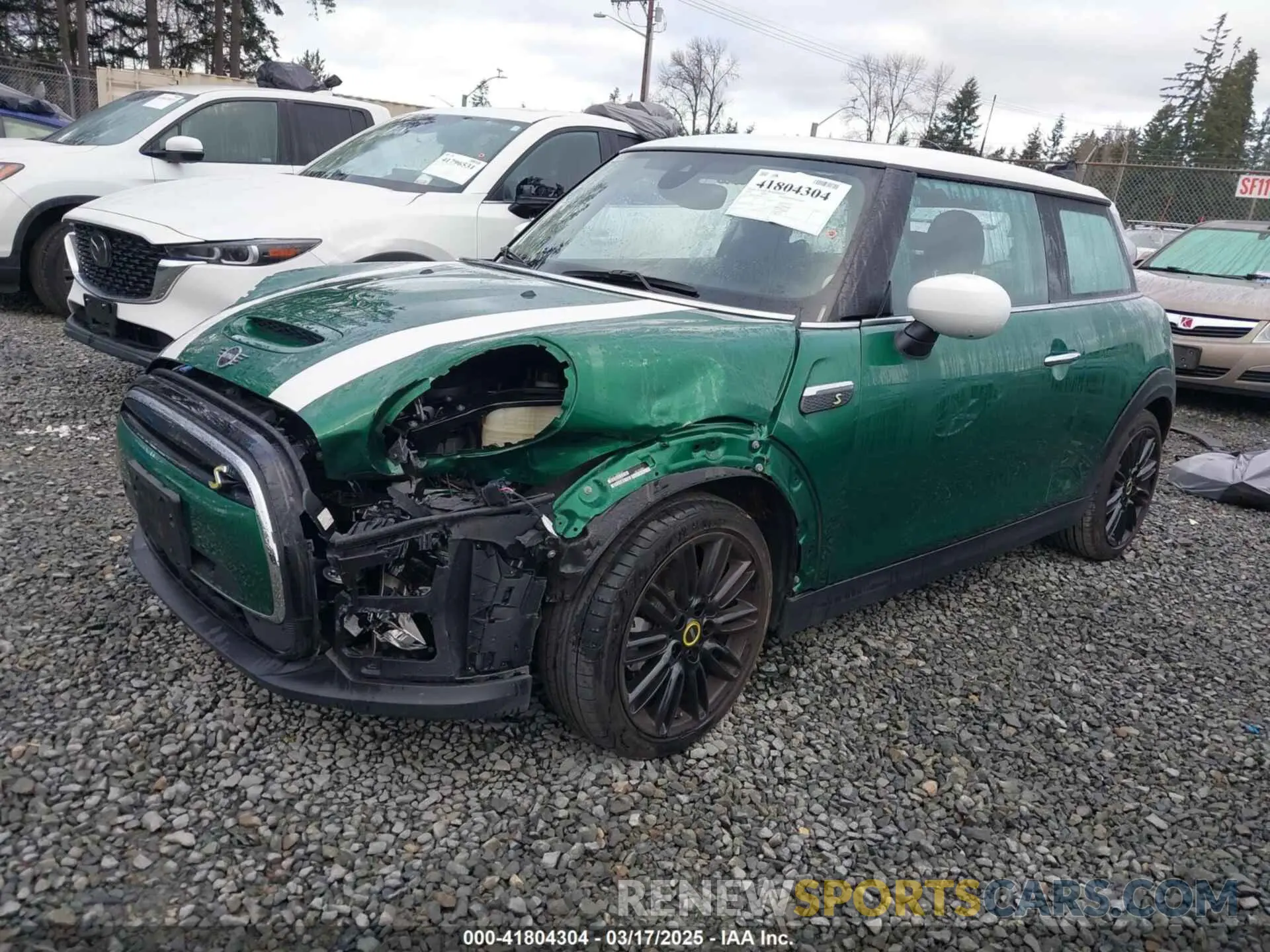 2 Photograph of a damaged car WMW13DJ02R2U65122 MINI HARDTOP 2 DOOR 2024