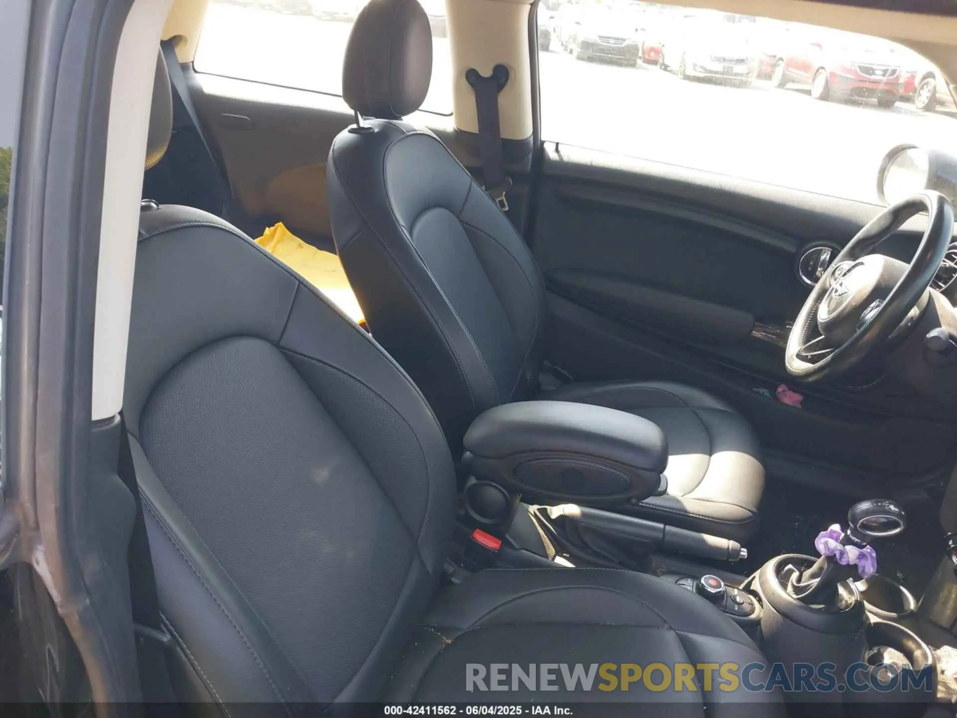 5 Photograph of a damaged car WMWXP5C55K2H29892 MINI HARDTOP 2019