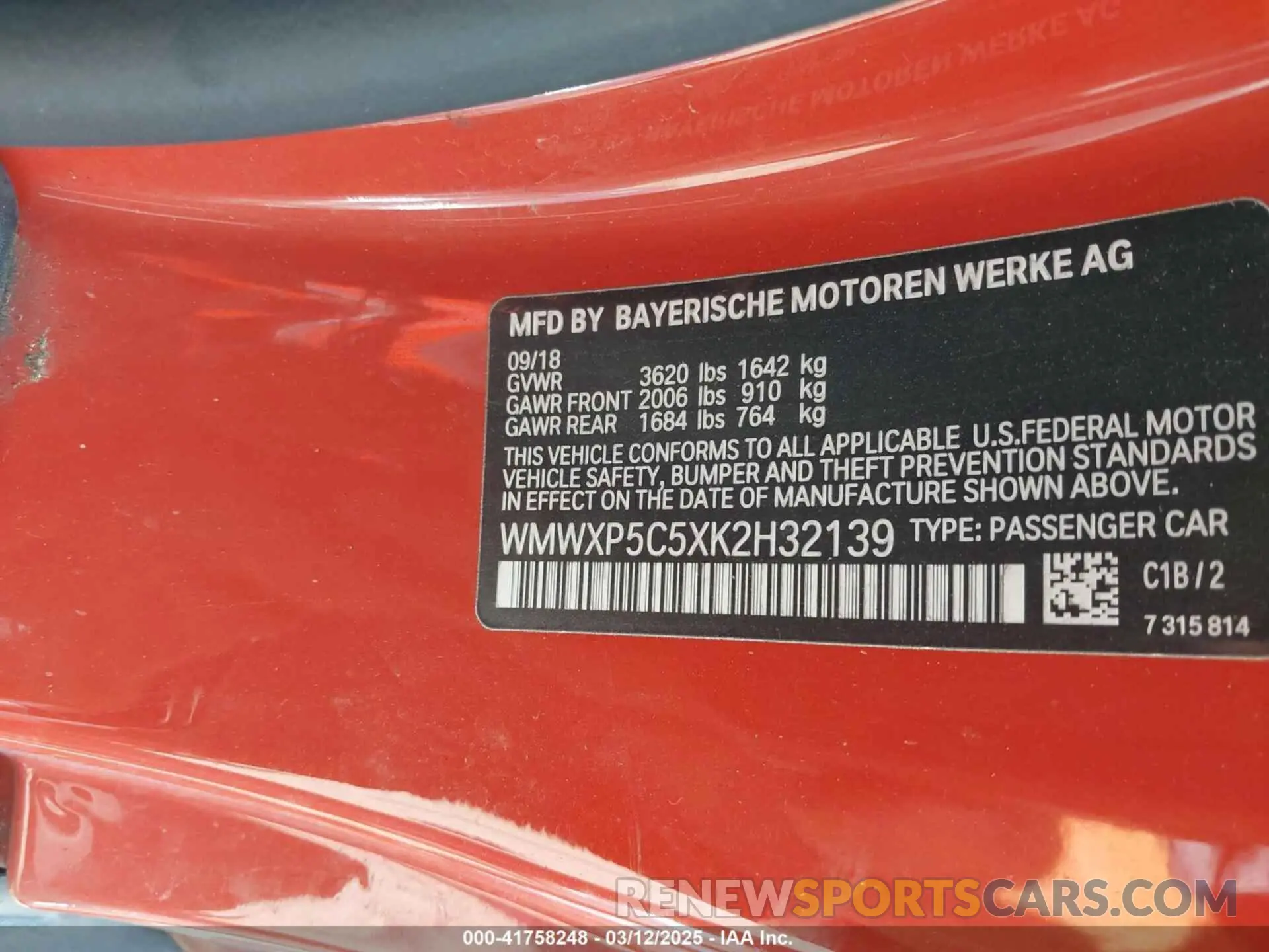 9 Photograph of a damaged car WMWXP5C5XK2H32139 MINI HARDTOP 2019