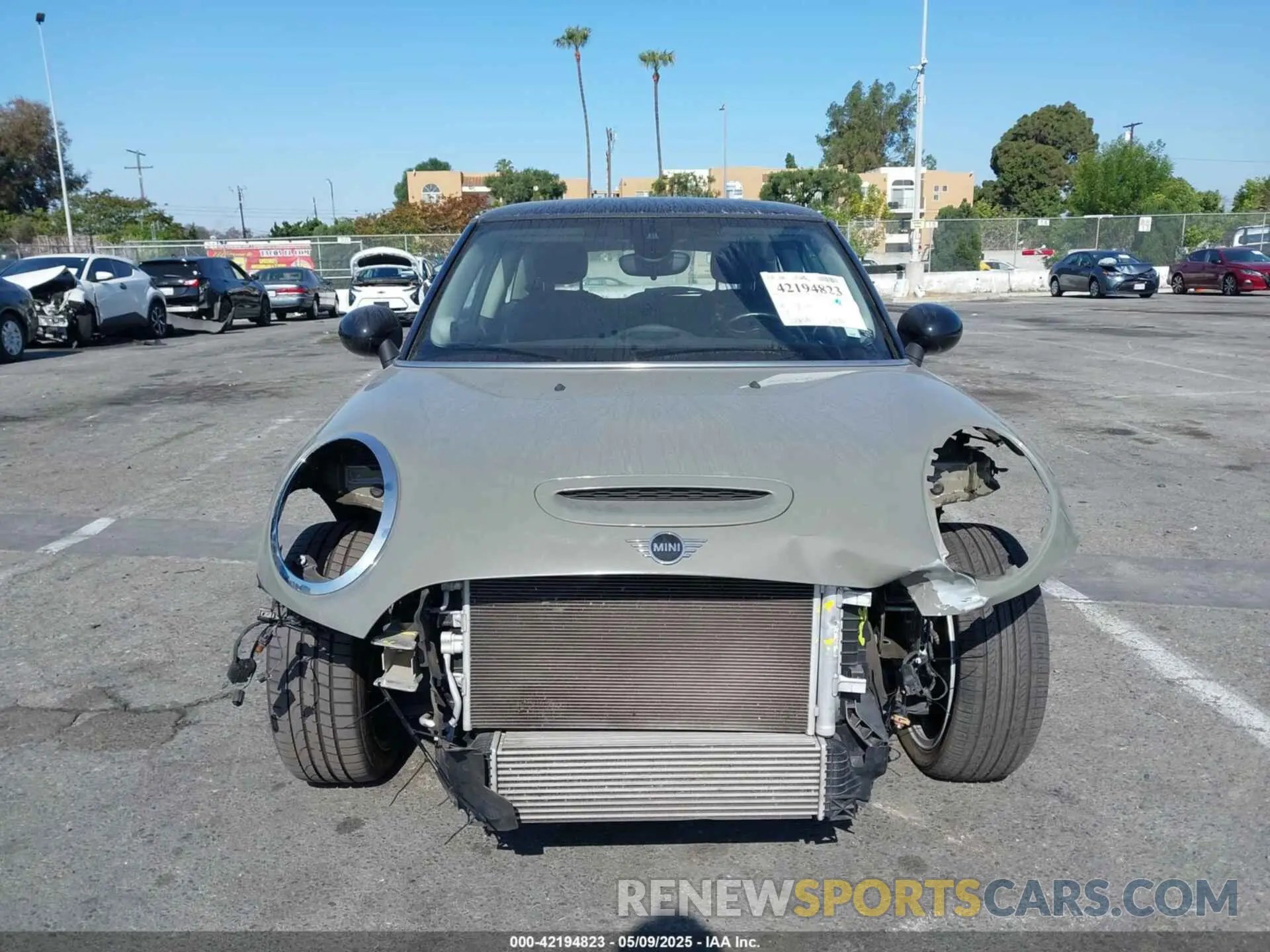 13 Photograph of a damaged car WMWXP7C51K2A50911 MINI HARDTOP 2019