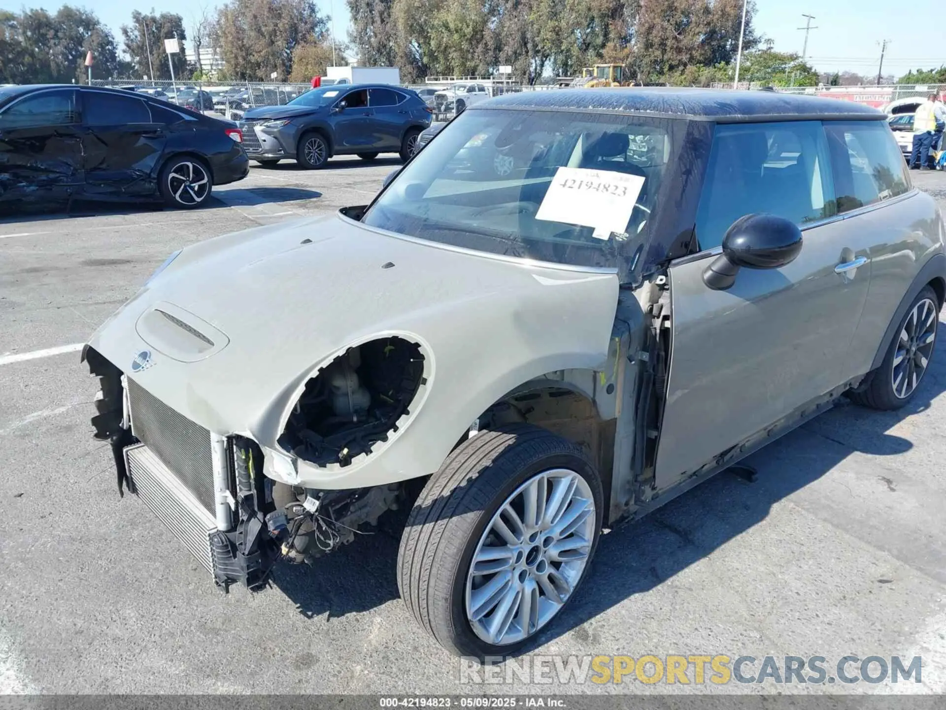6 Photograph of a damaged car WMWXP7C51K2A50911 MINI HARDTOP 2019