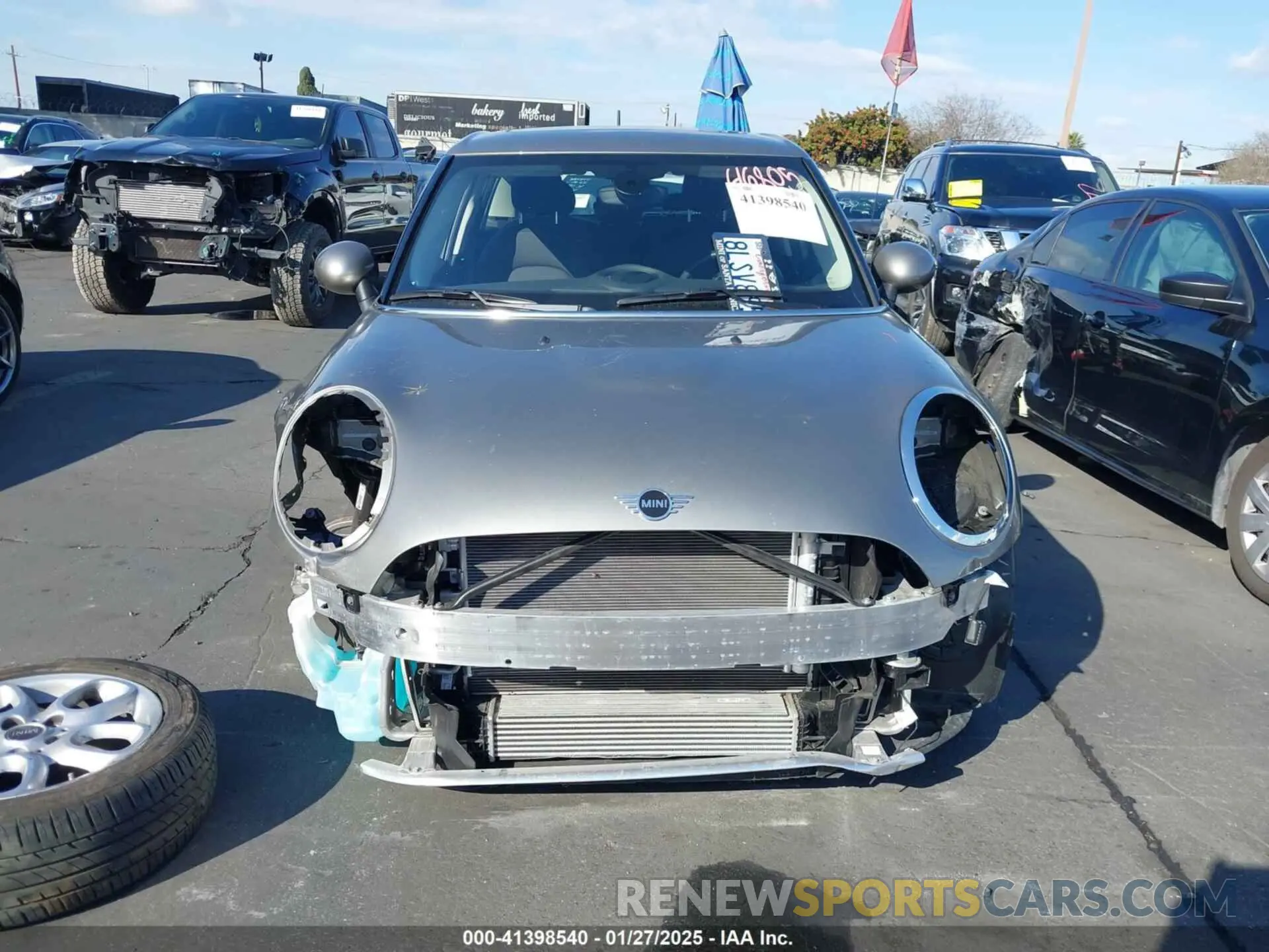 13 Photograph of a damaged car WMWXU1C59K2L24715 MINI HARDTOP 2019
