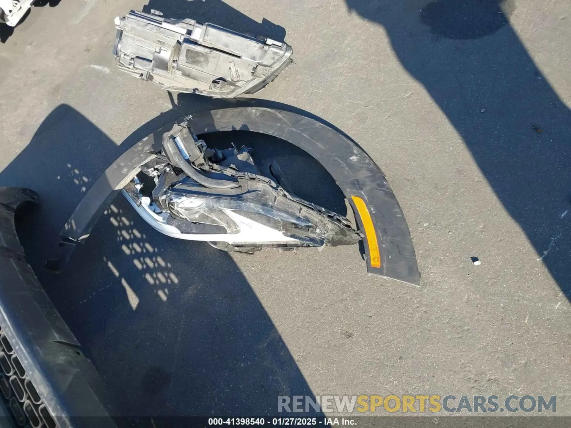 19 Photograph of a damaged car WMWXU1C59K2L24715 MINI HARDTOP 2019