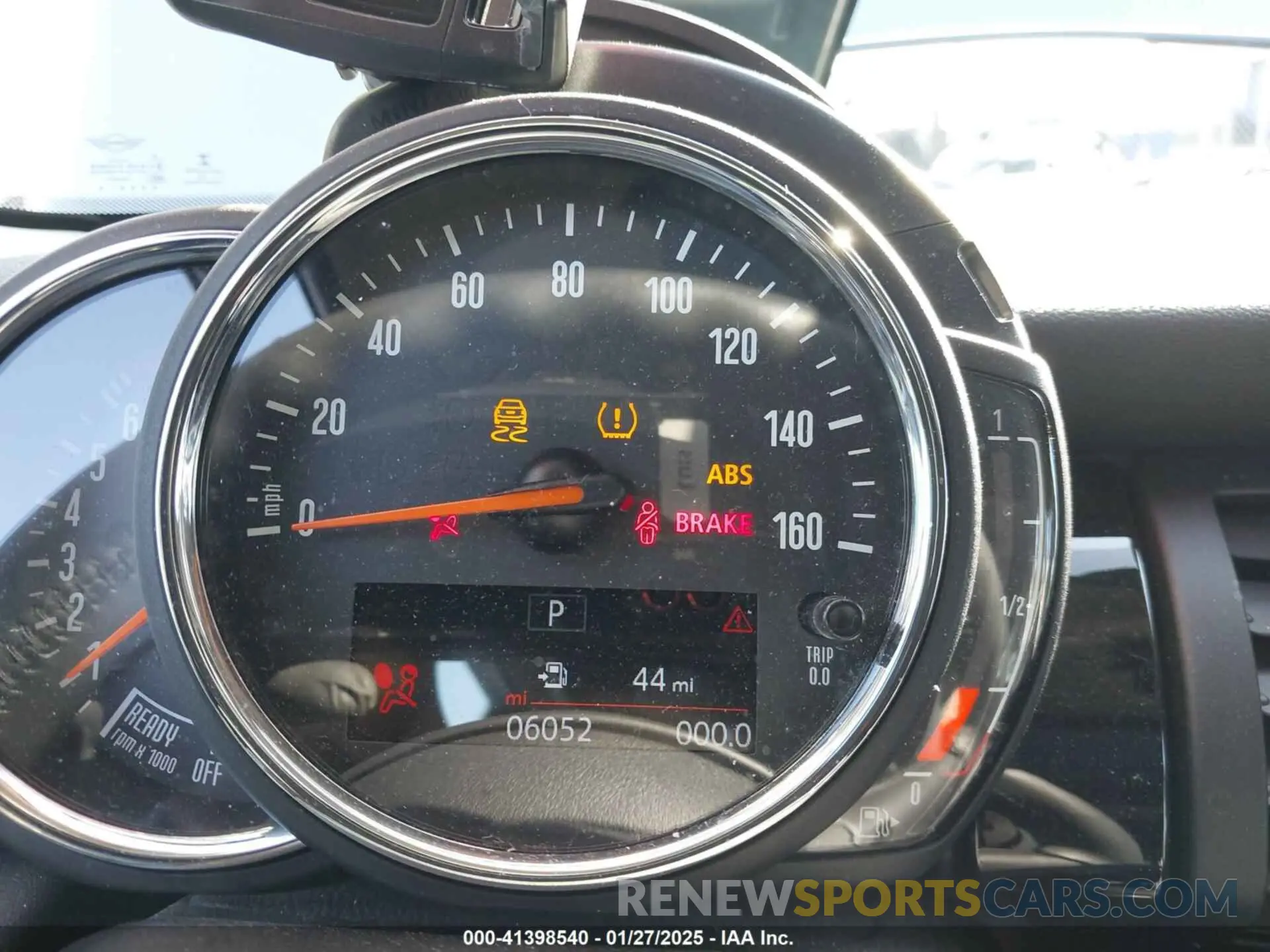 7 Photograph of a damaged car WMWXU1C59K2L24715 MINI HARDTOP 2019