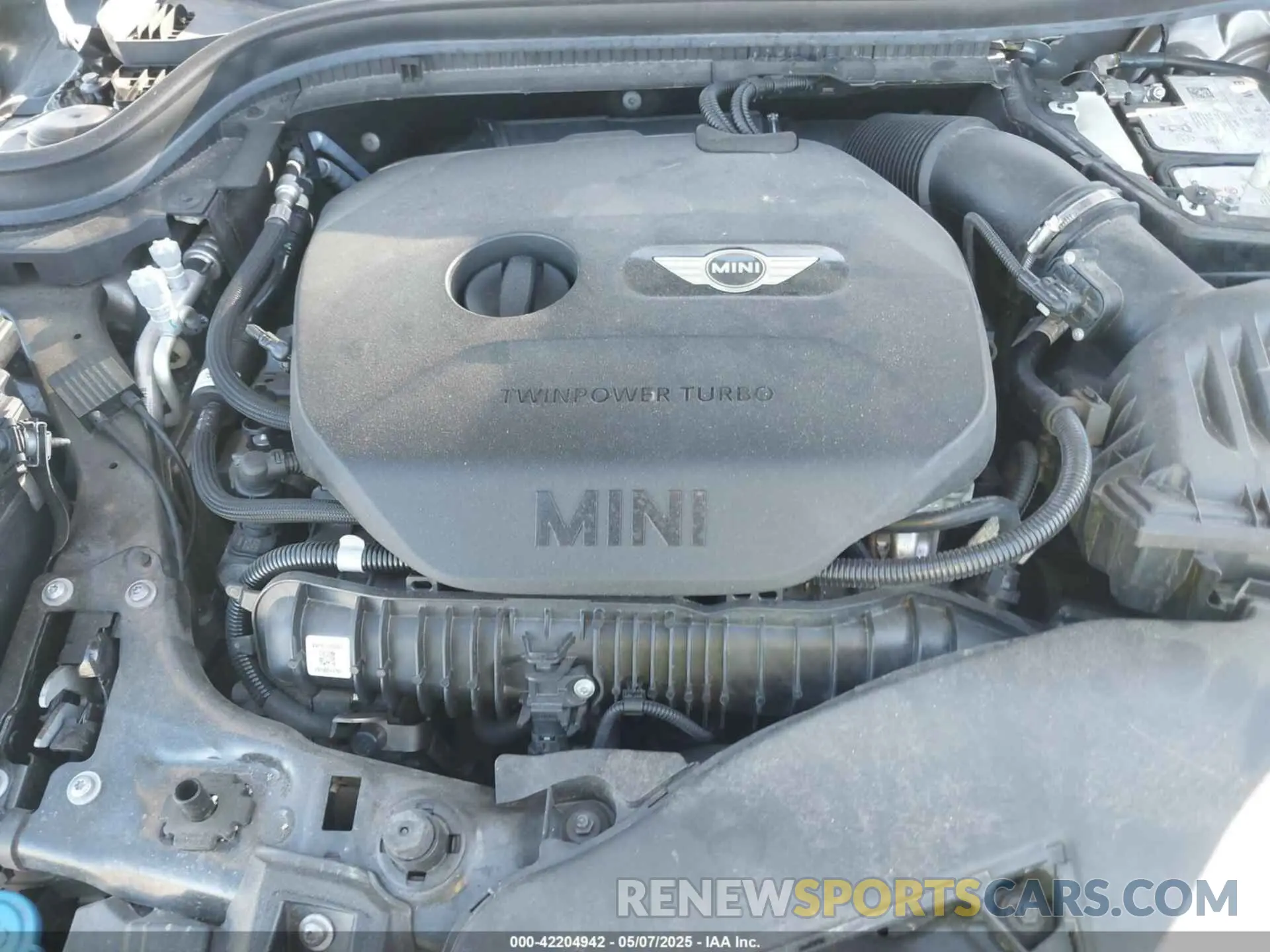 10 Photograph of a damaged car WMWXU3C52K2H87326 MINI HARDTOP 2019