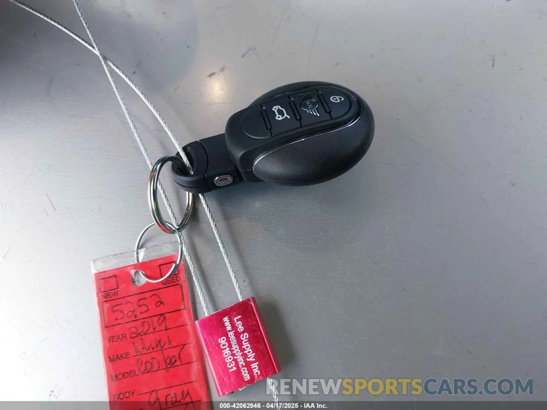 11 Photograph of a damaged car WMWXU3C53K2H88615 MINI HARDTOP 2019