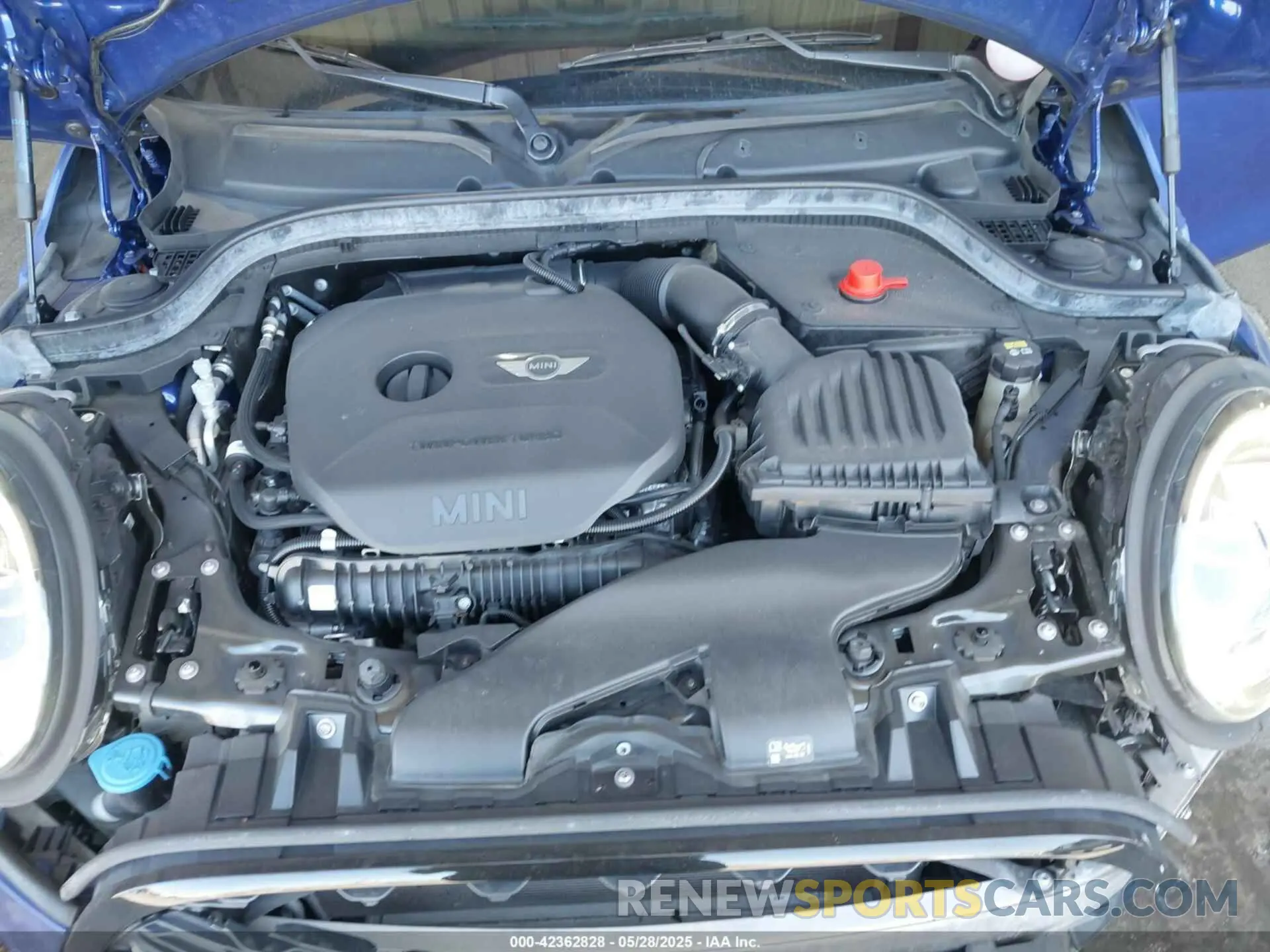 10 Photograph of a damaged car WMWXU3C56K2H54765 MINI HARDTOP 2019