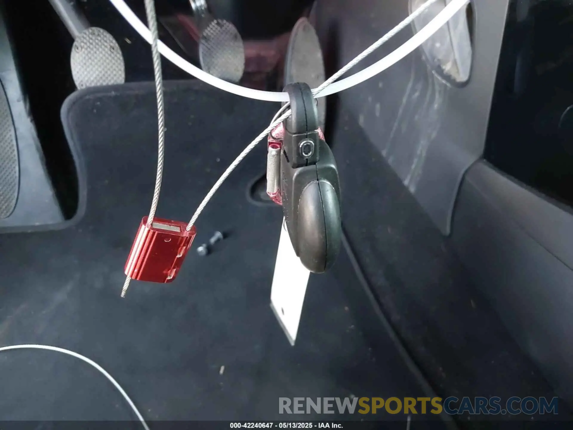 11 Photograph of a damaged car WMWXU3C57K2B64946 MINI HARDTOP 2019