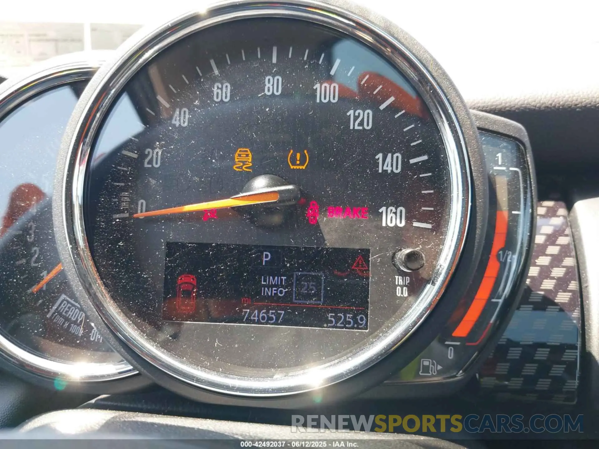 16 Photograph of a damaged car WMWXU3C57K2H54547 MINI HARDTOP 2019