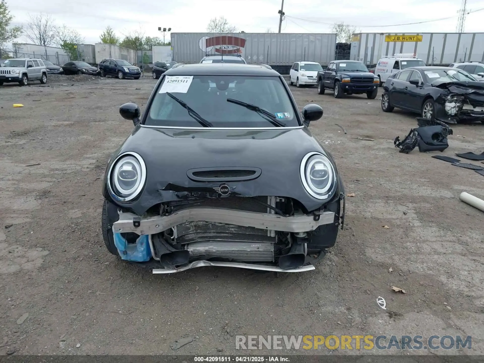 6 Photograph of a damaged car WMWXR5C00L2L44737 MINI HARDTOP 2020