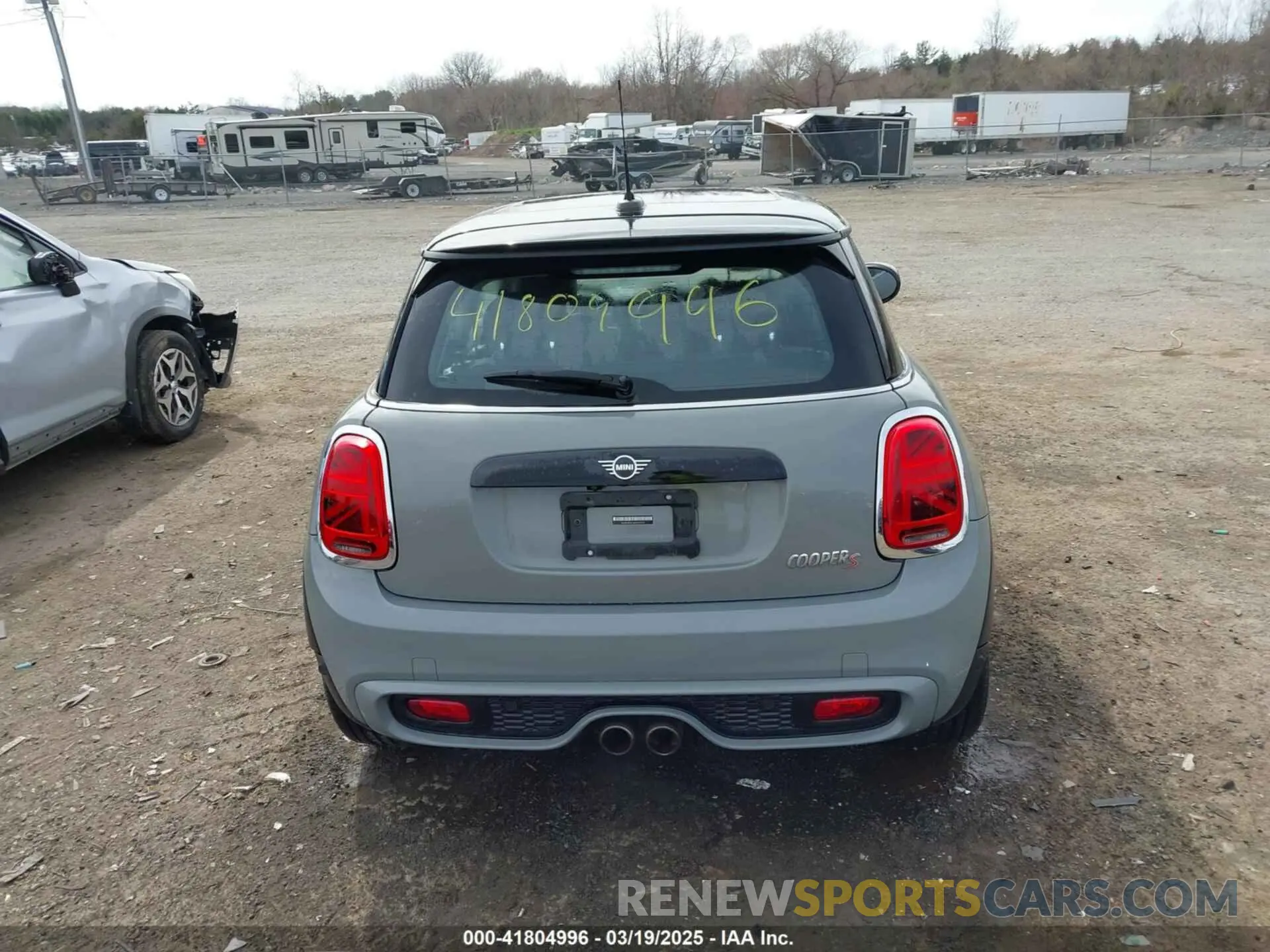16 Photograph of a damaged car WMWXR5C08M2N12724 MINI HARDTOP 2021
