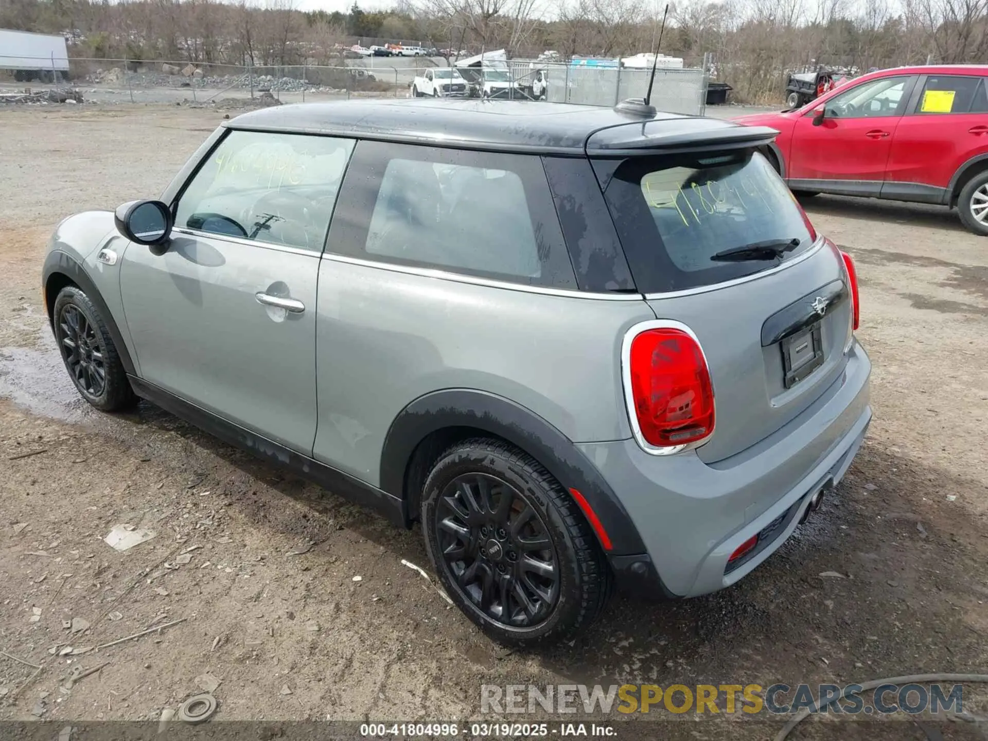 3 Photograph of a damaged car WMWXR5C08M2N12724 MINI HARDTOP 2021